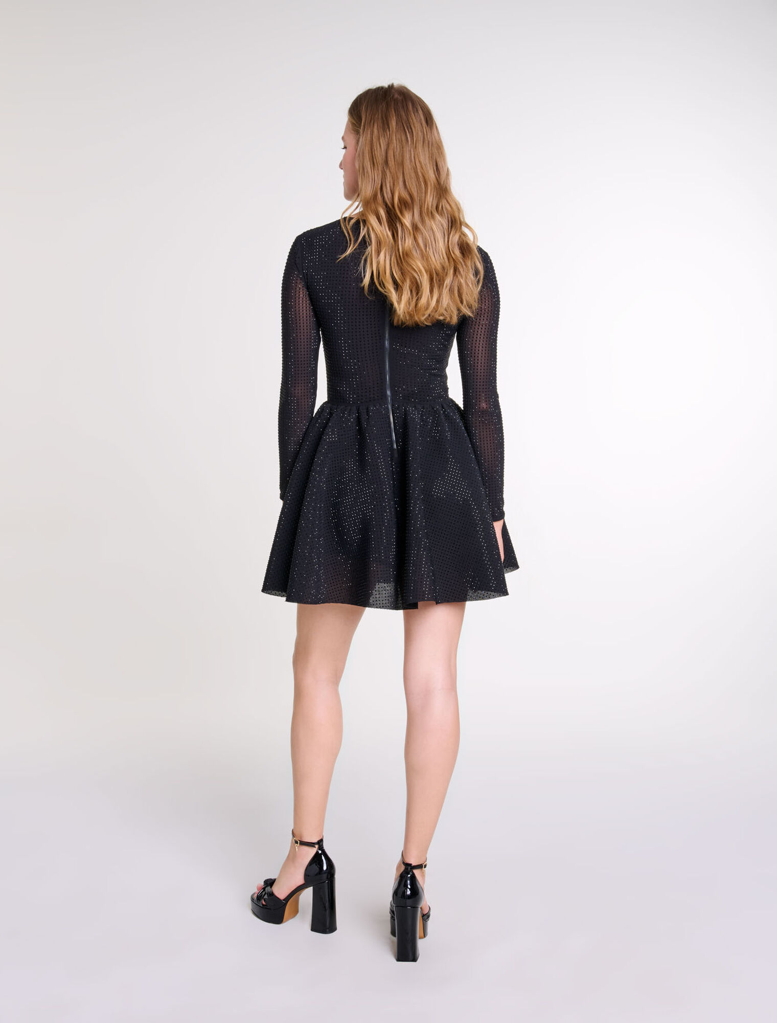 Robe courte à strass