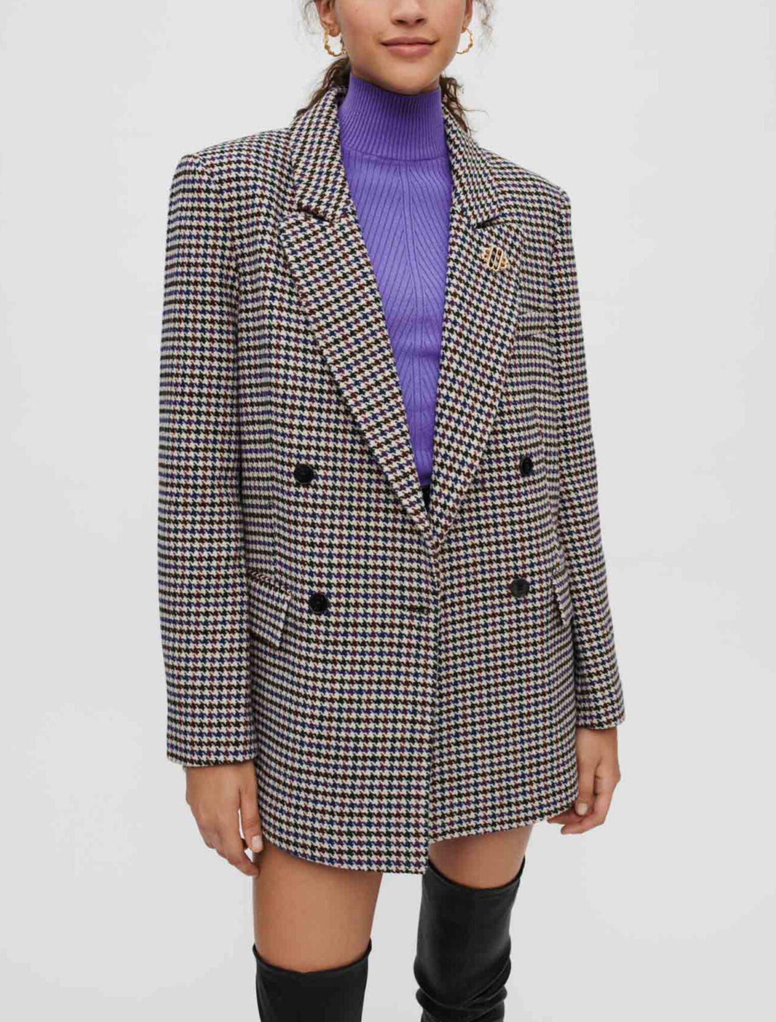 Wide, thick houndstooth jacket