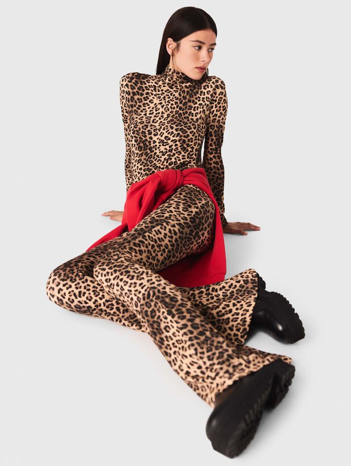 Flared leopard print leggings