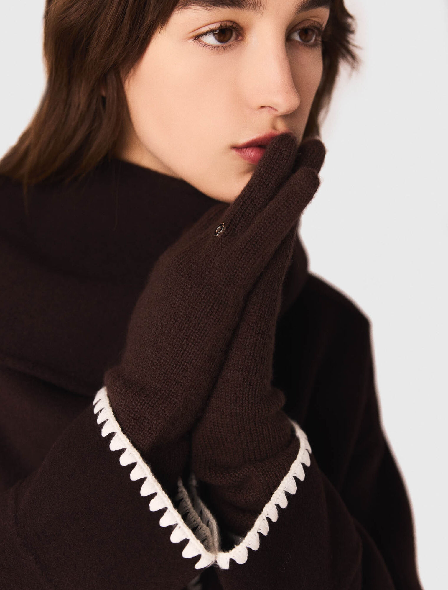 Manteau en double face brodé