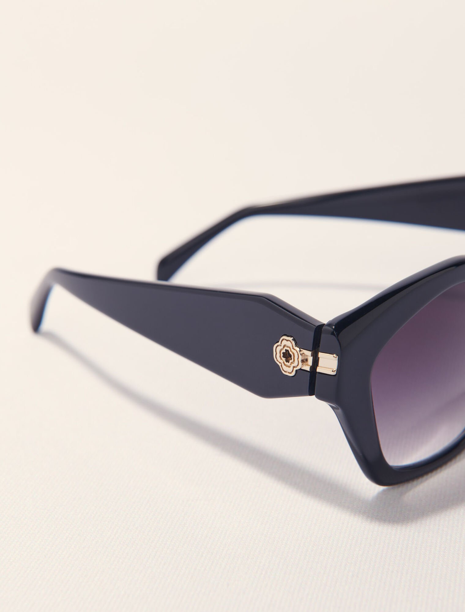 Black acetate cat-eye glasses