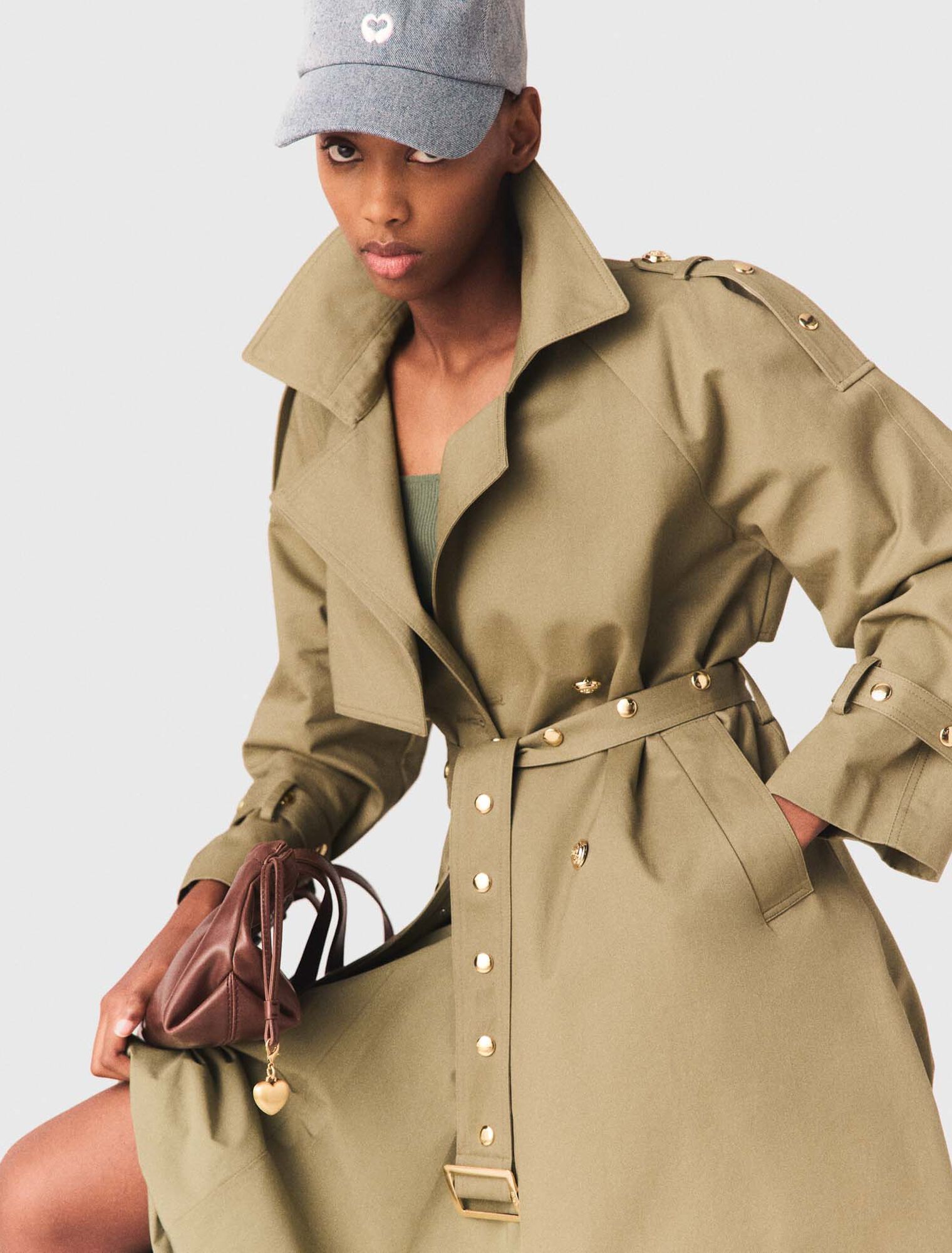 Removable collar stud trench coat