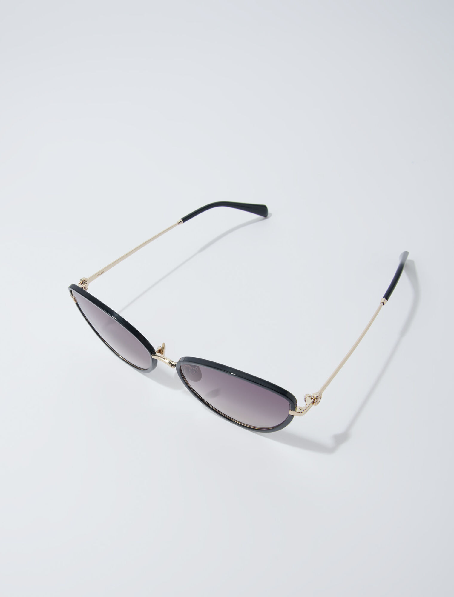 Metal cat eye glasses