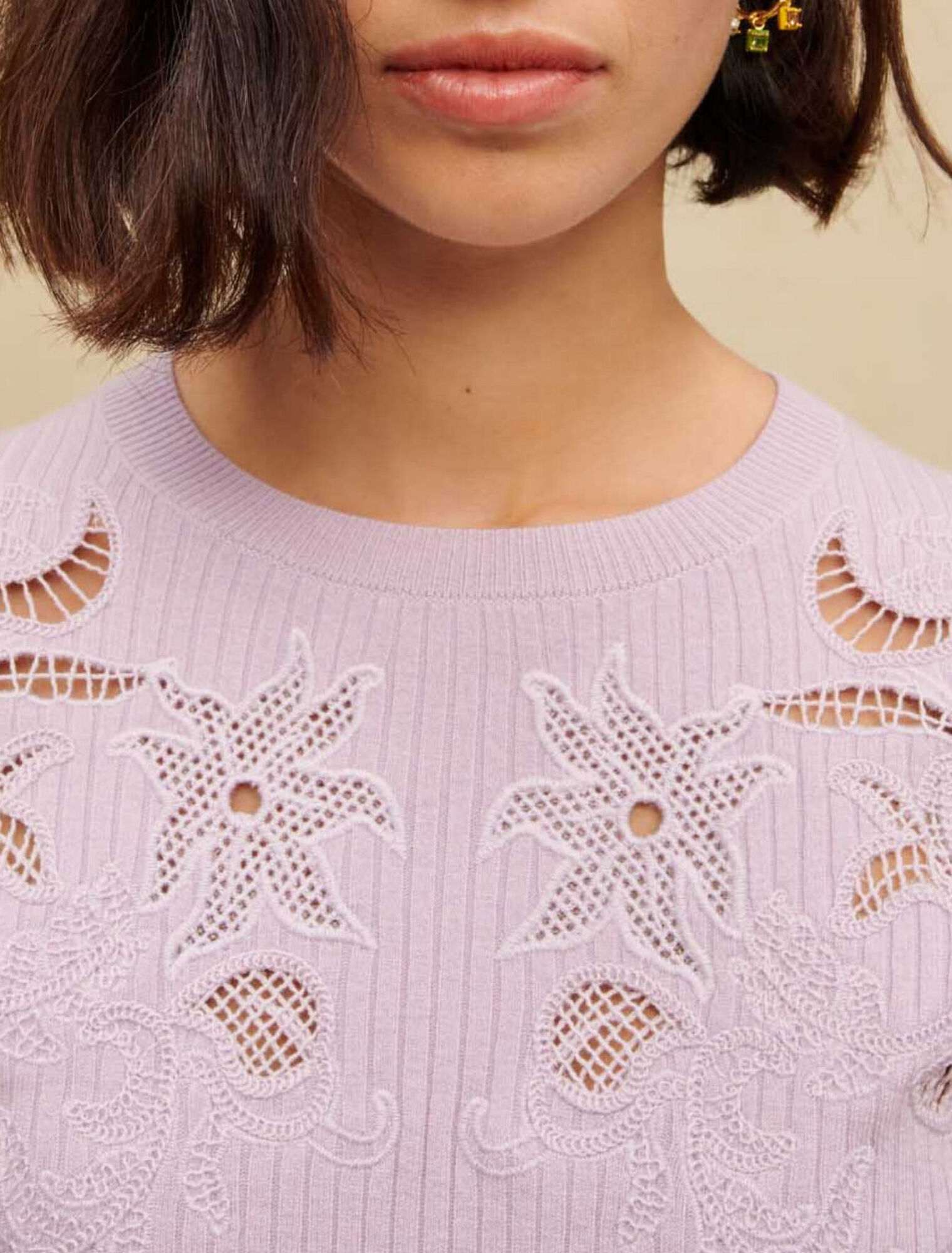 Pull à motifs ajourés