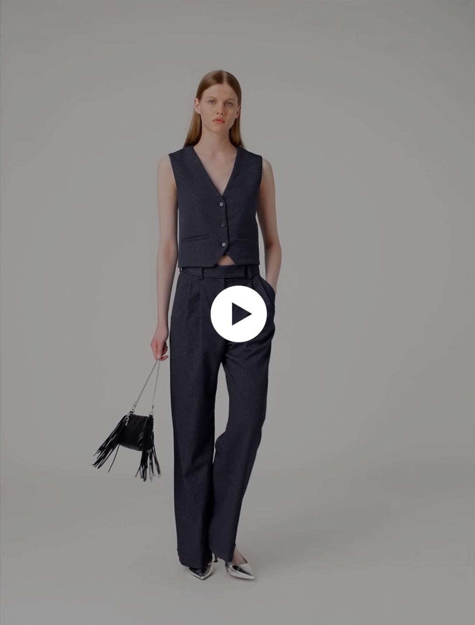 Pantalon tailleur à strass