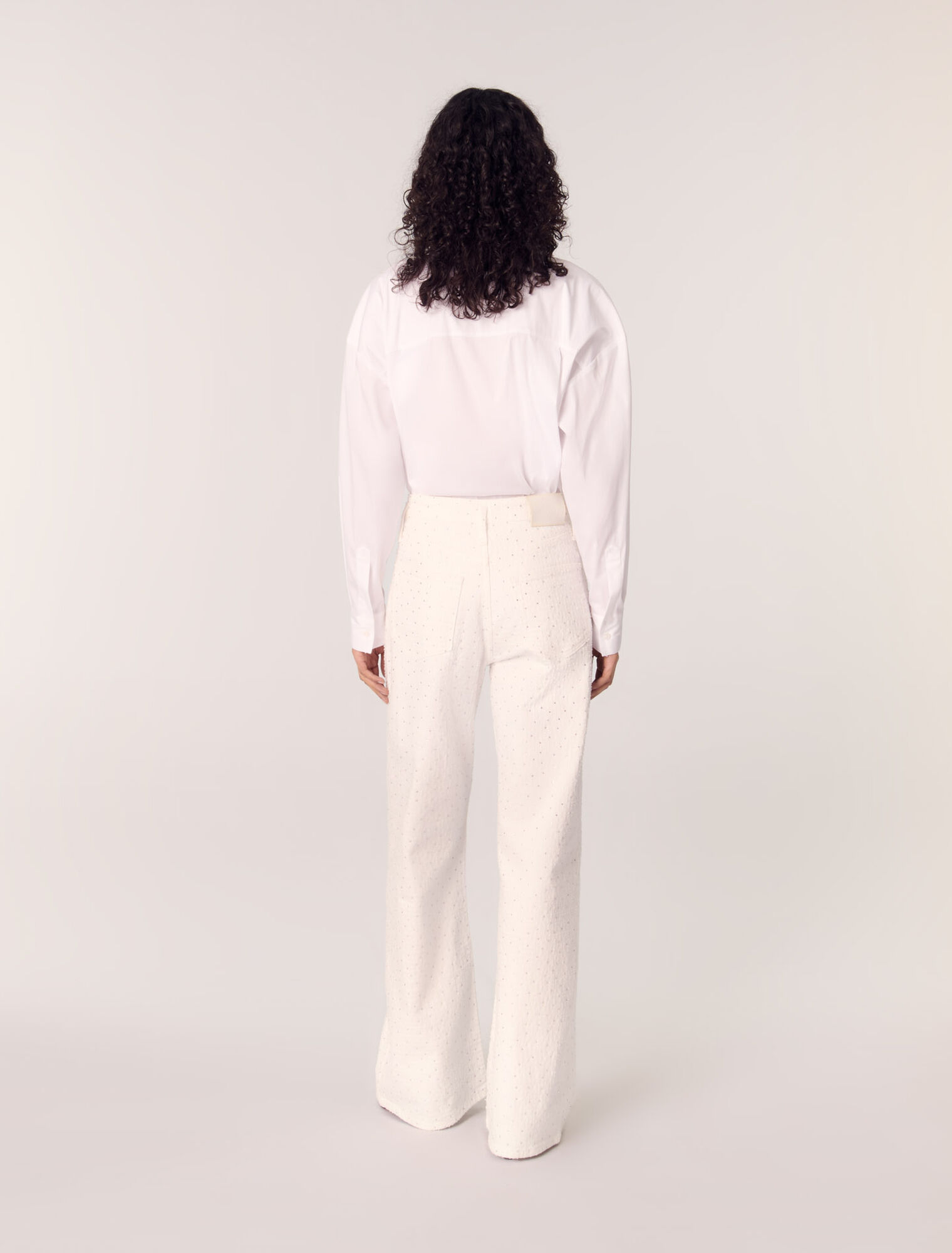 Chemise longue à fleurs brodée