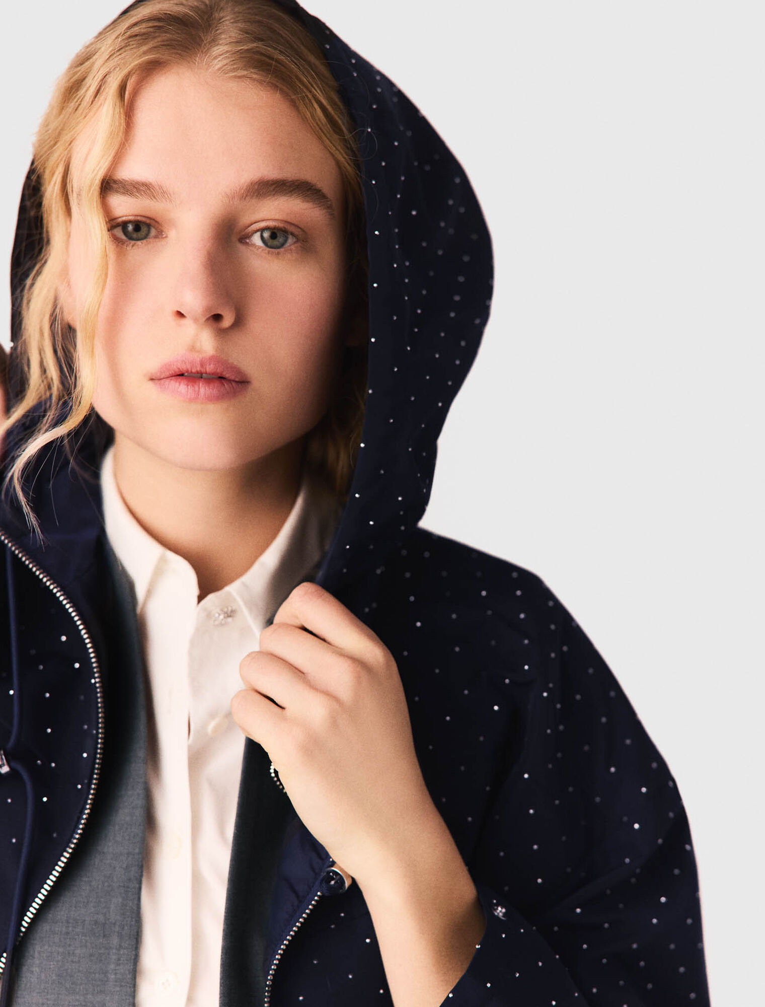 Hooded windbreaker with rhinestones