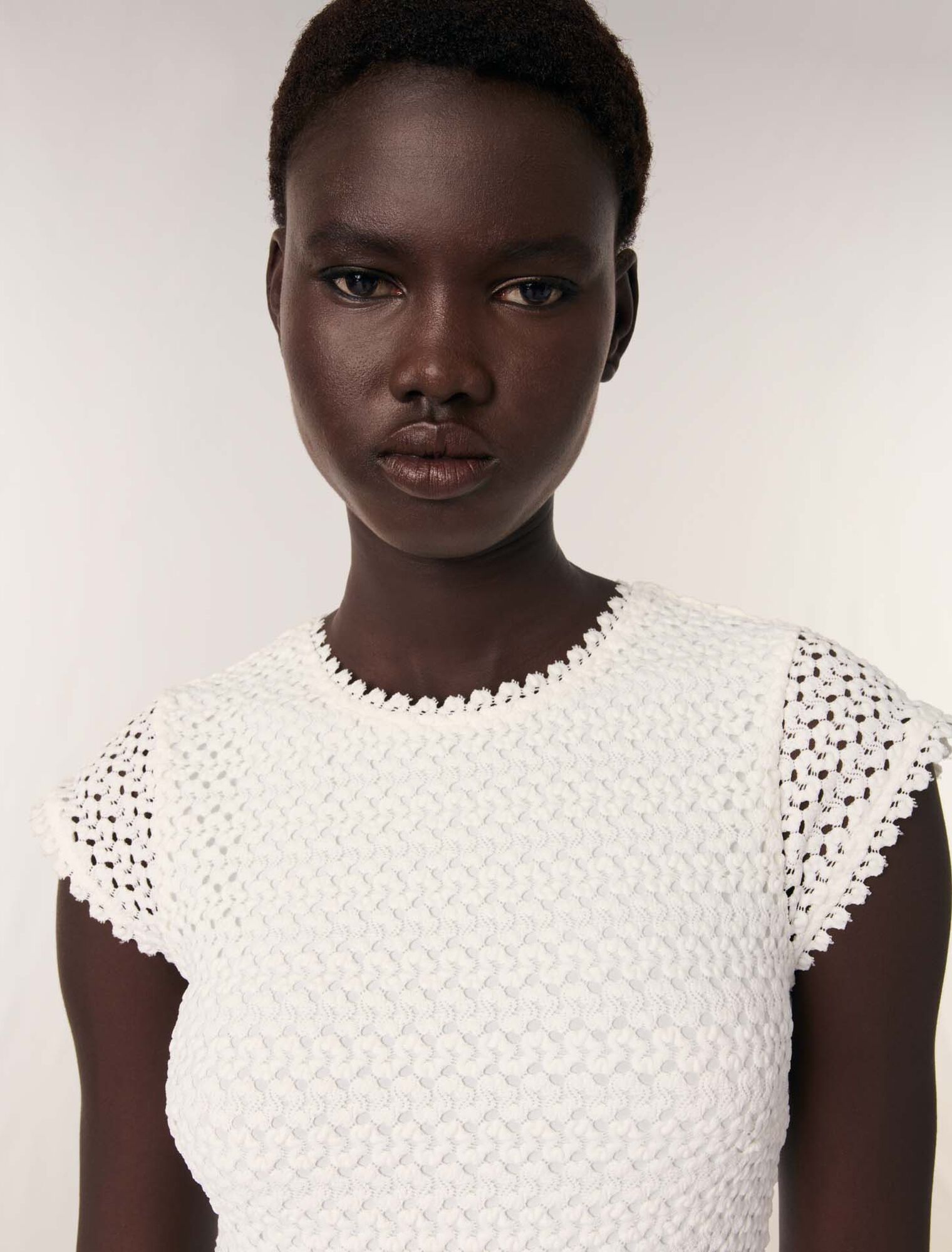 Robe courte en crochet