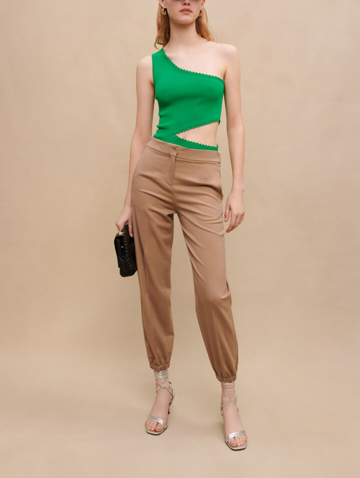 Tight ankle pants
