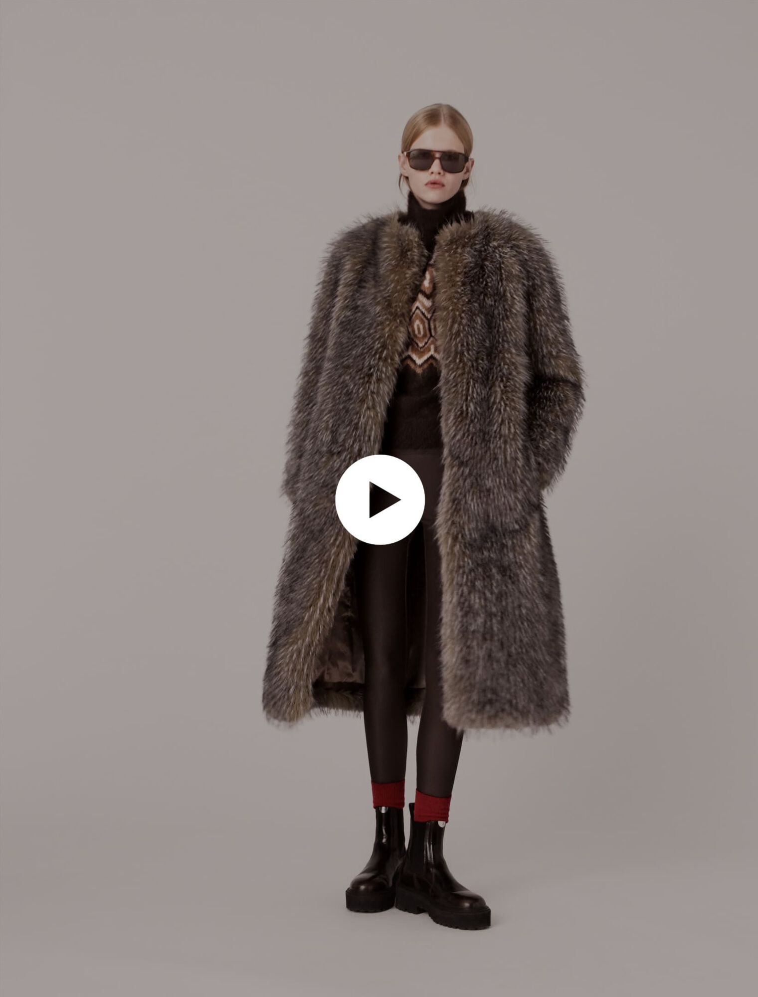 Manteau long en fausse fourrure