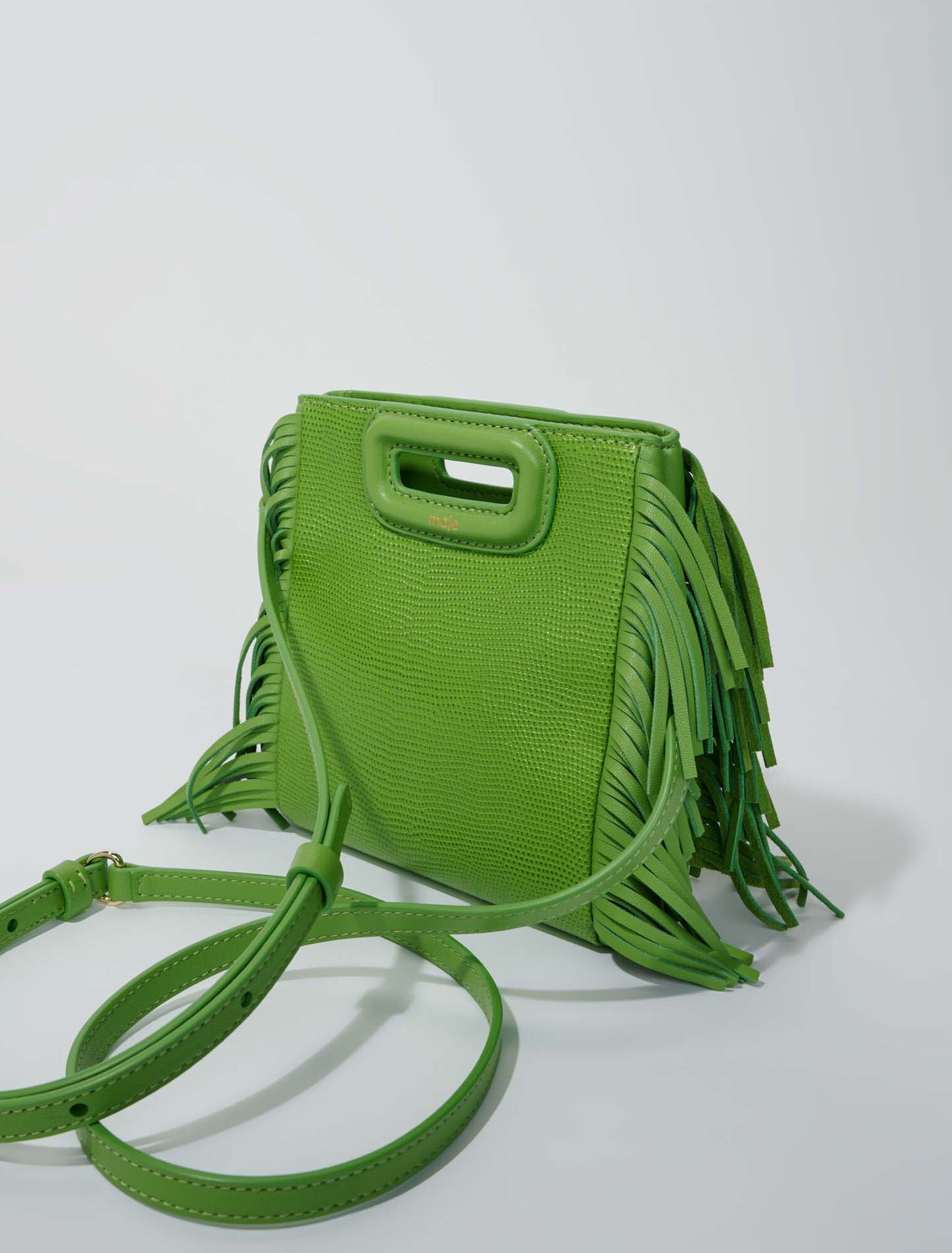 Lizard-effect leather