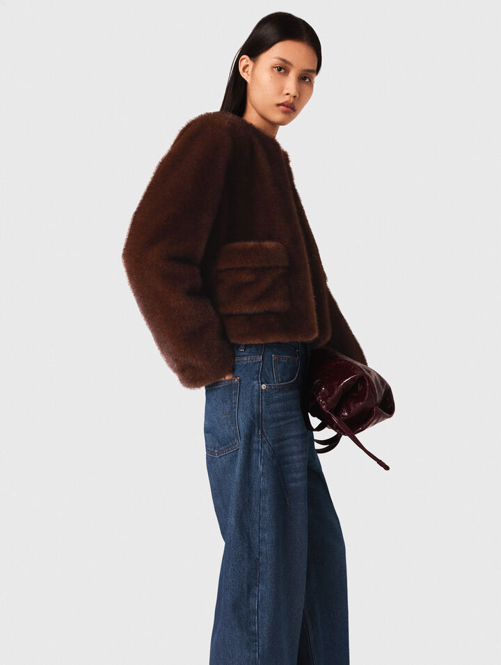 Manteau court en fausse fourrure