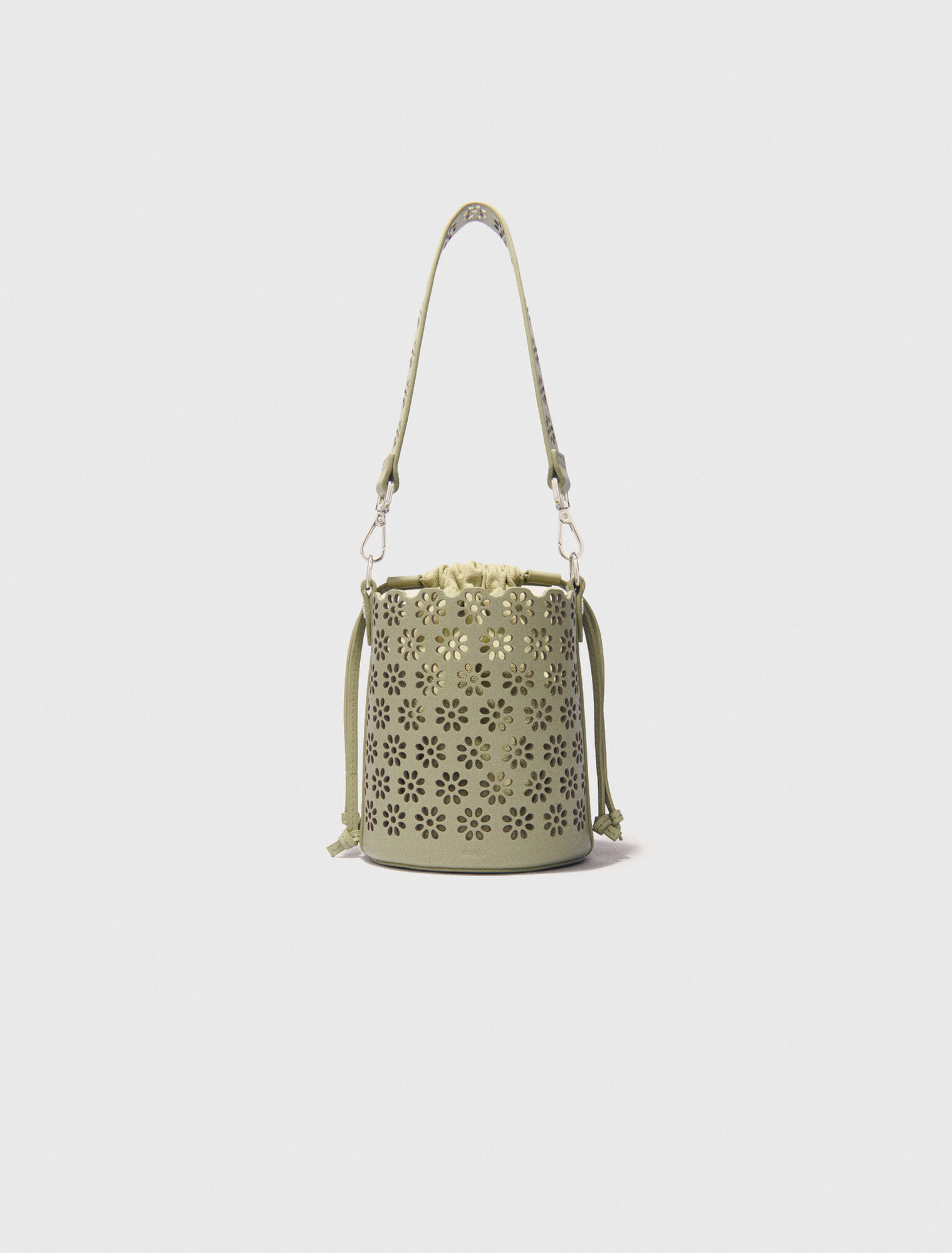 Sac seau en cuir perforé