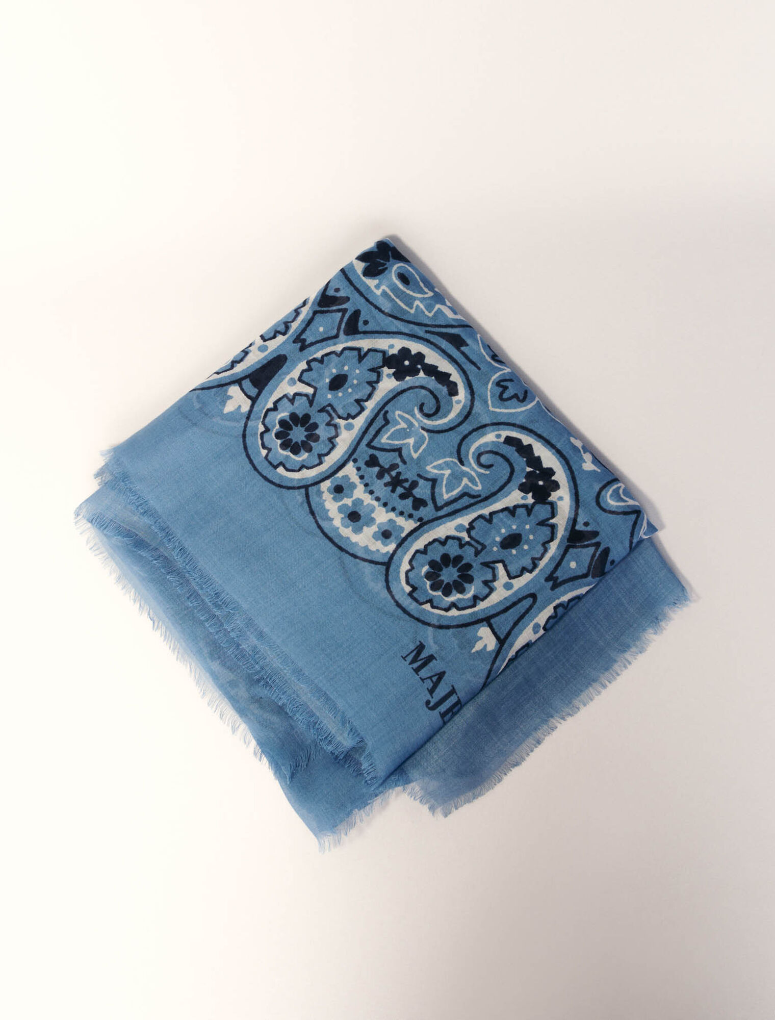 Bandana print shawl
