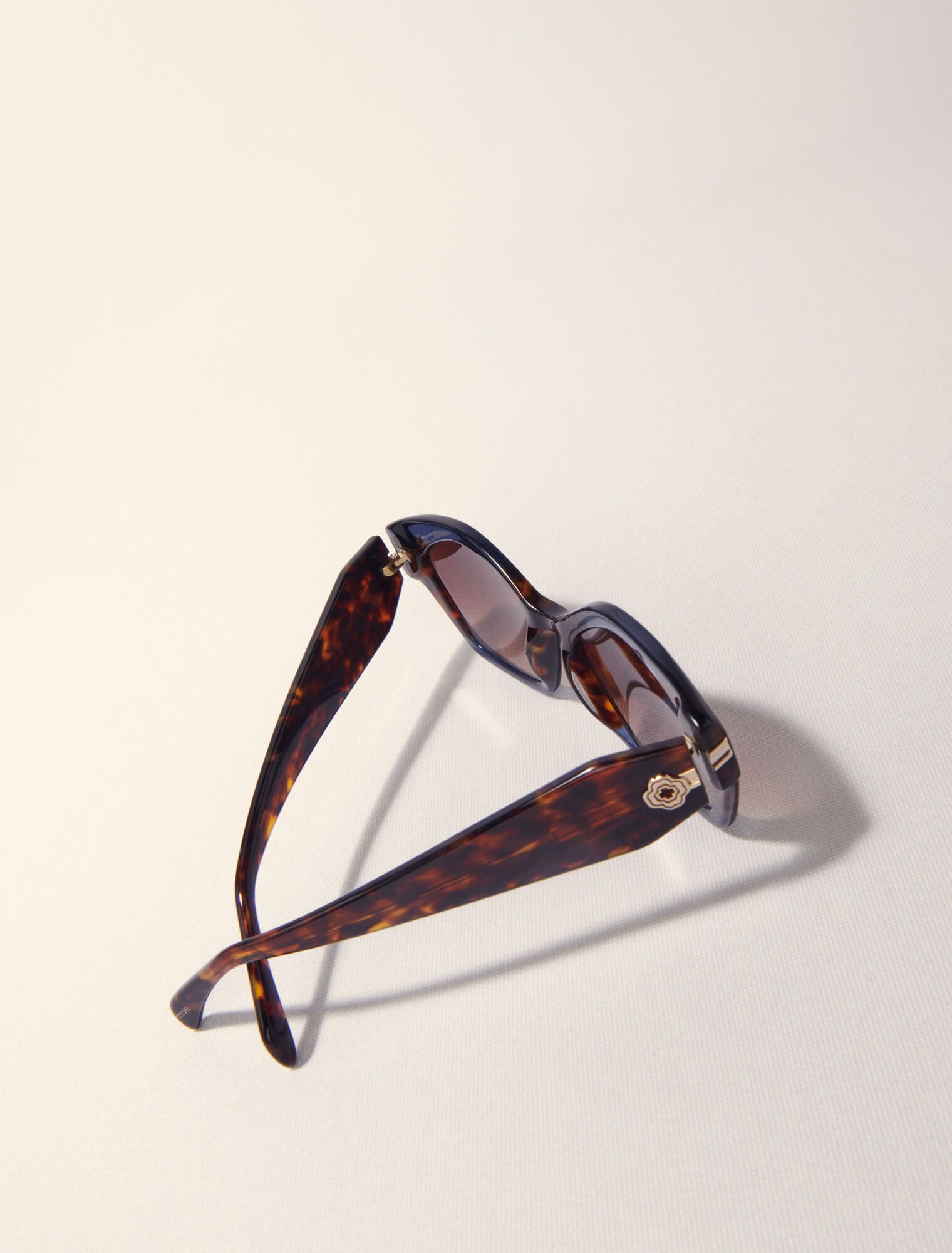 Acetate cat-eye glasses