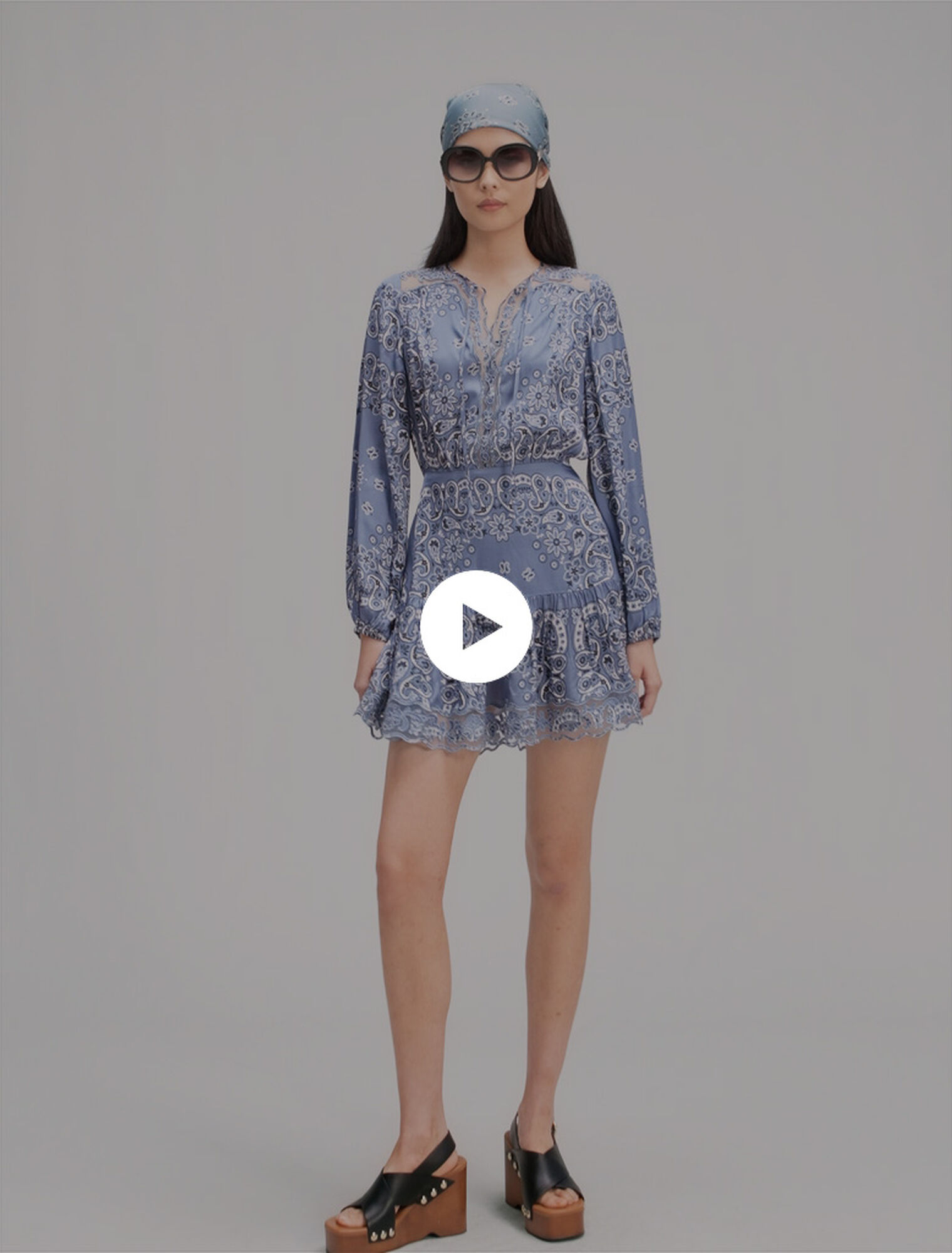 Robe courte fluide imprimée