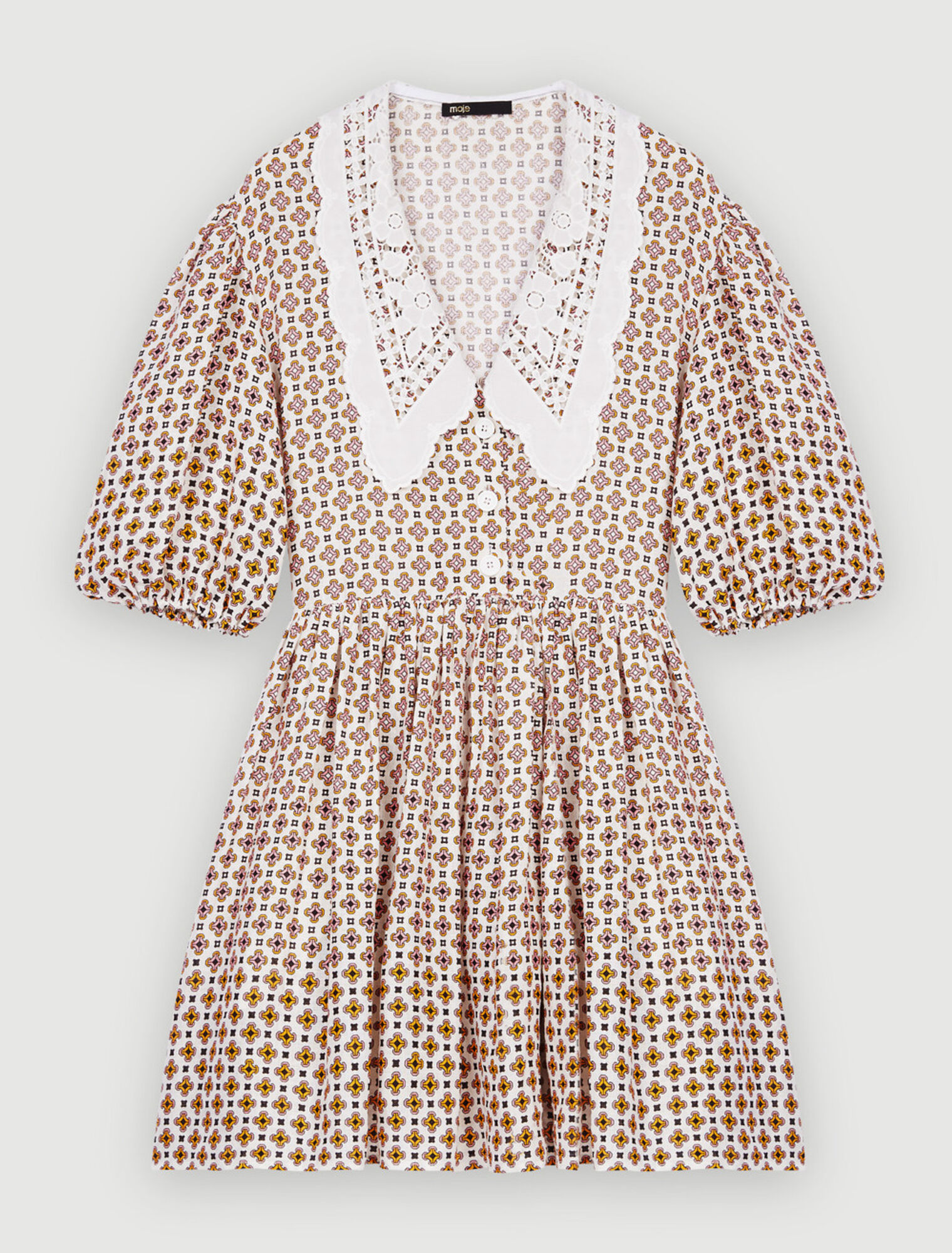 Robe en lin imprimé avec un col brodé