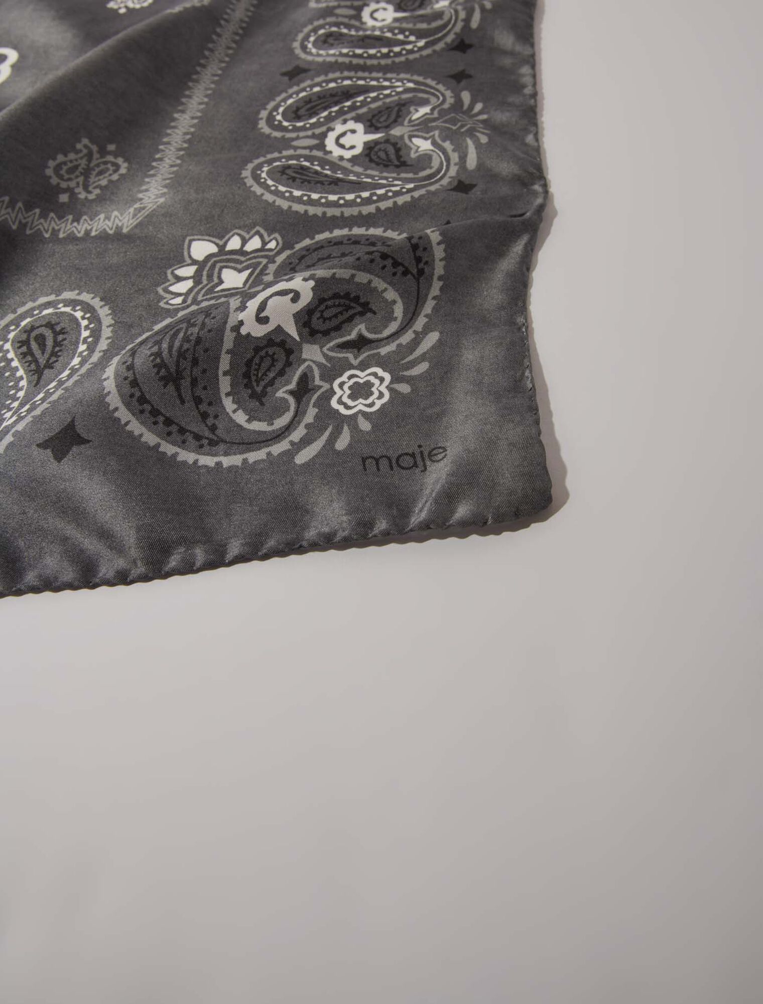 Silk paisley print bandana