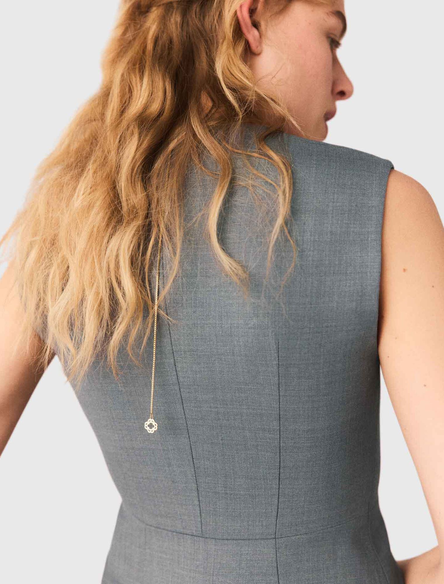 Veston de tailleur &agrave; boutons bijoux