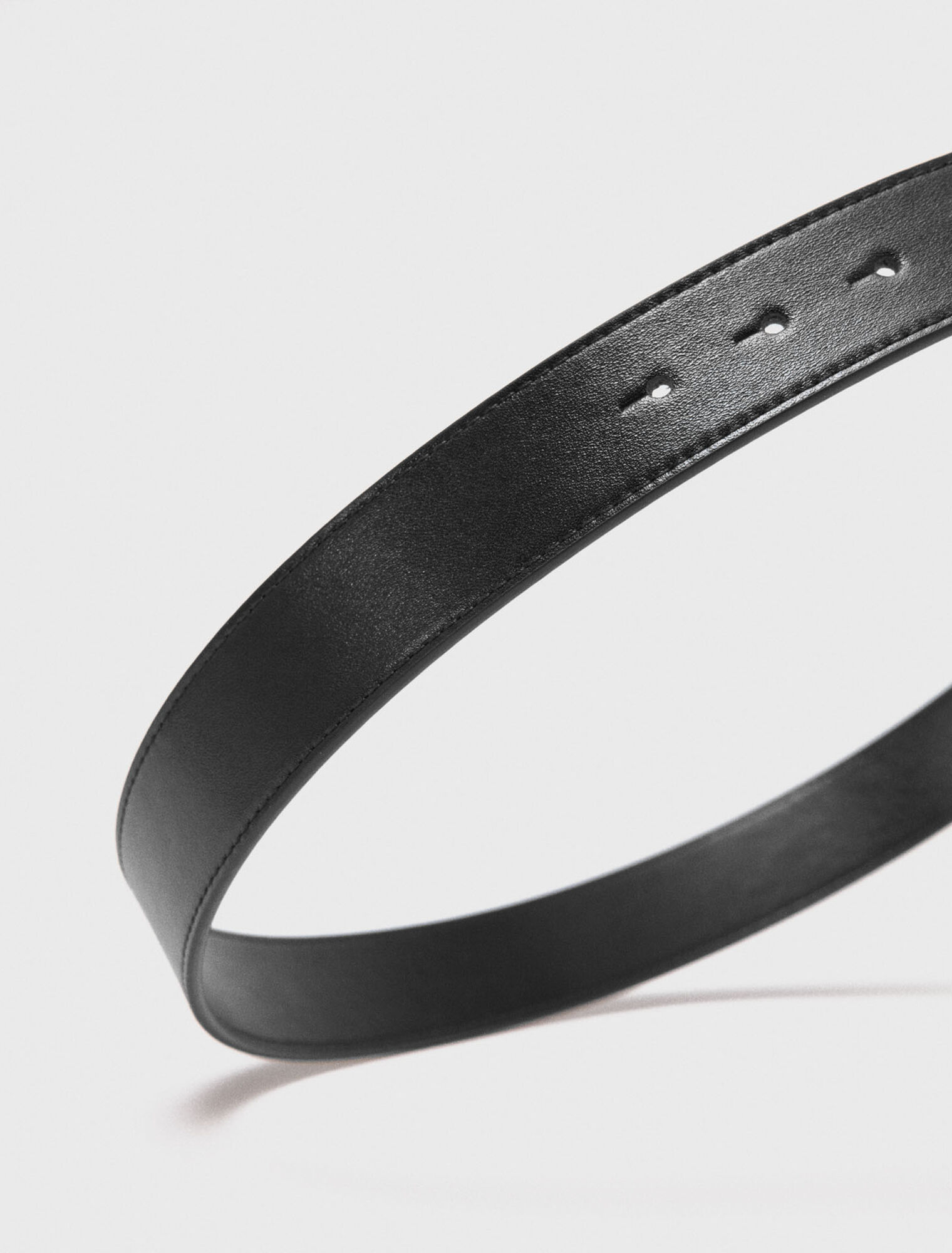 Ceinture en cuir avec boucle ovale