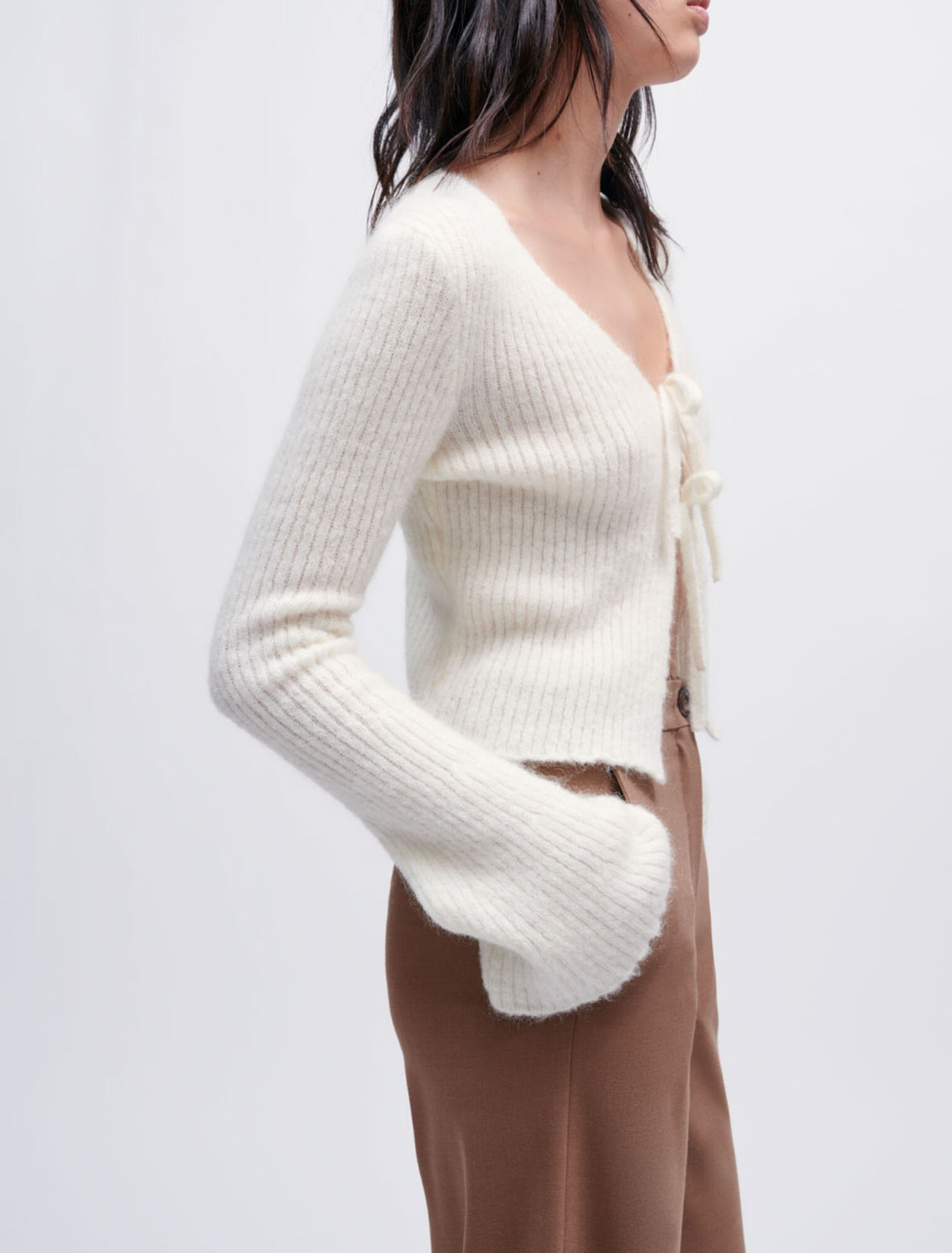 Stretch knit cardigan with ties
