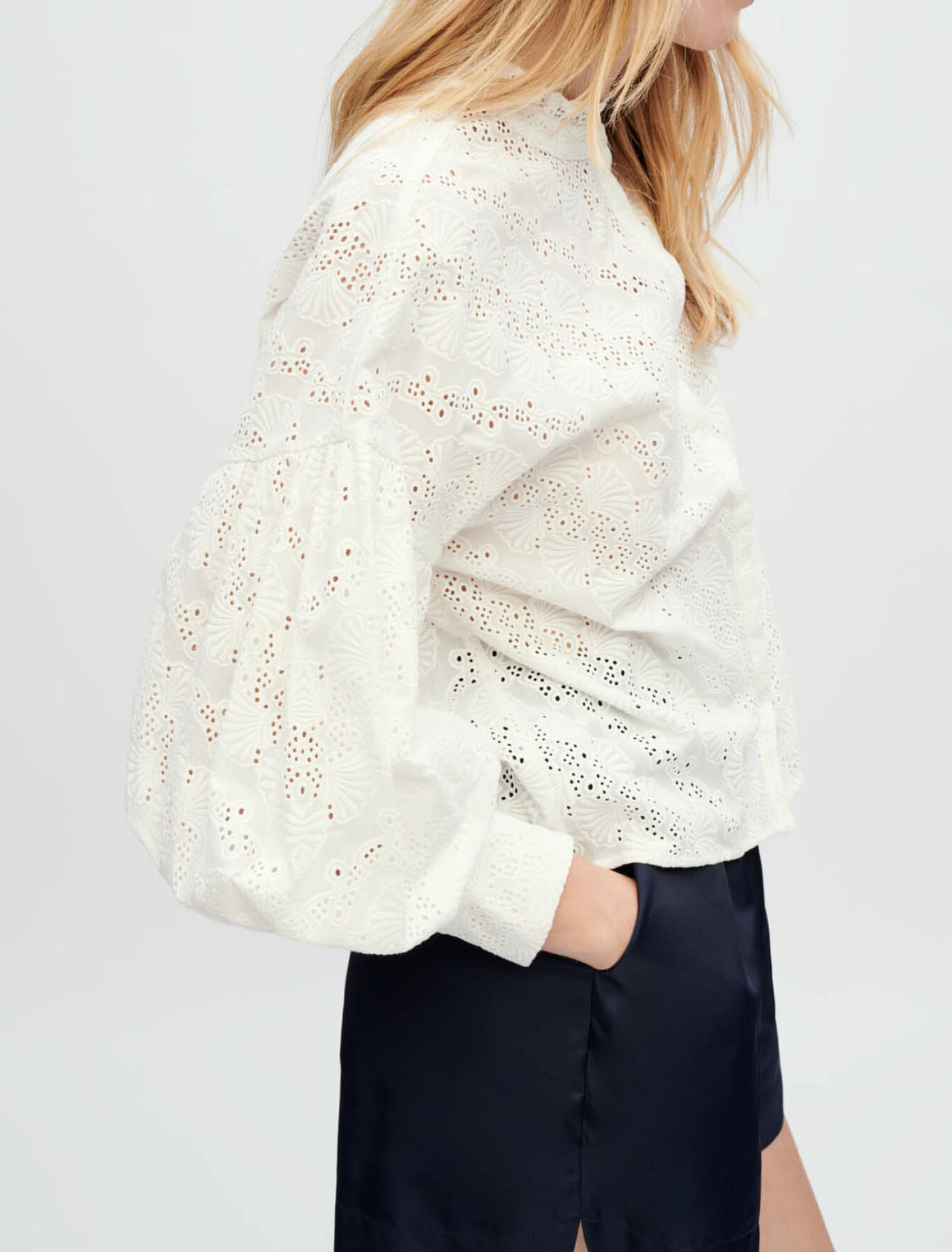 Chemise en coton brodée