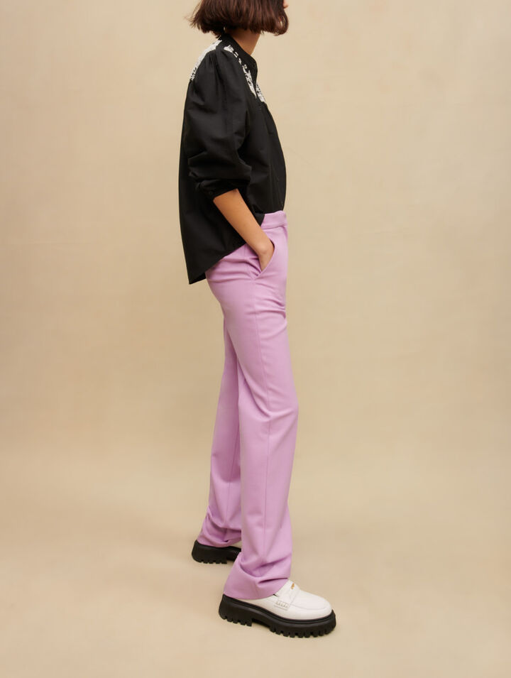 Chemise à détails brodés