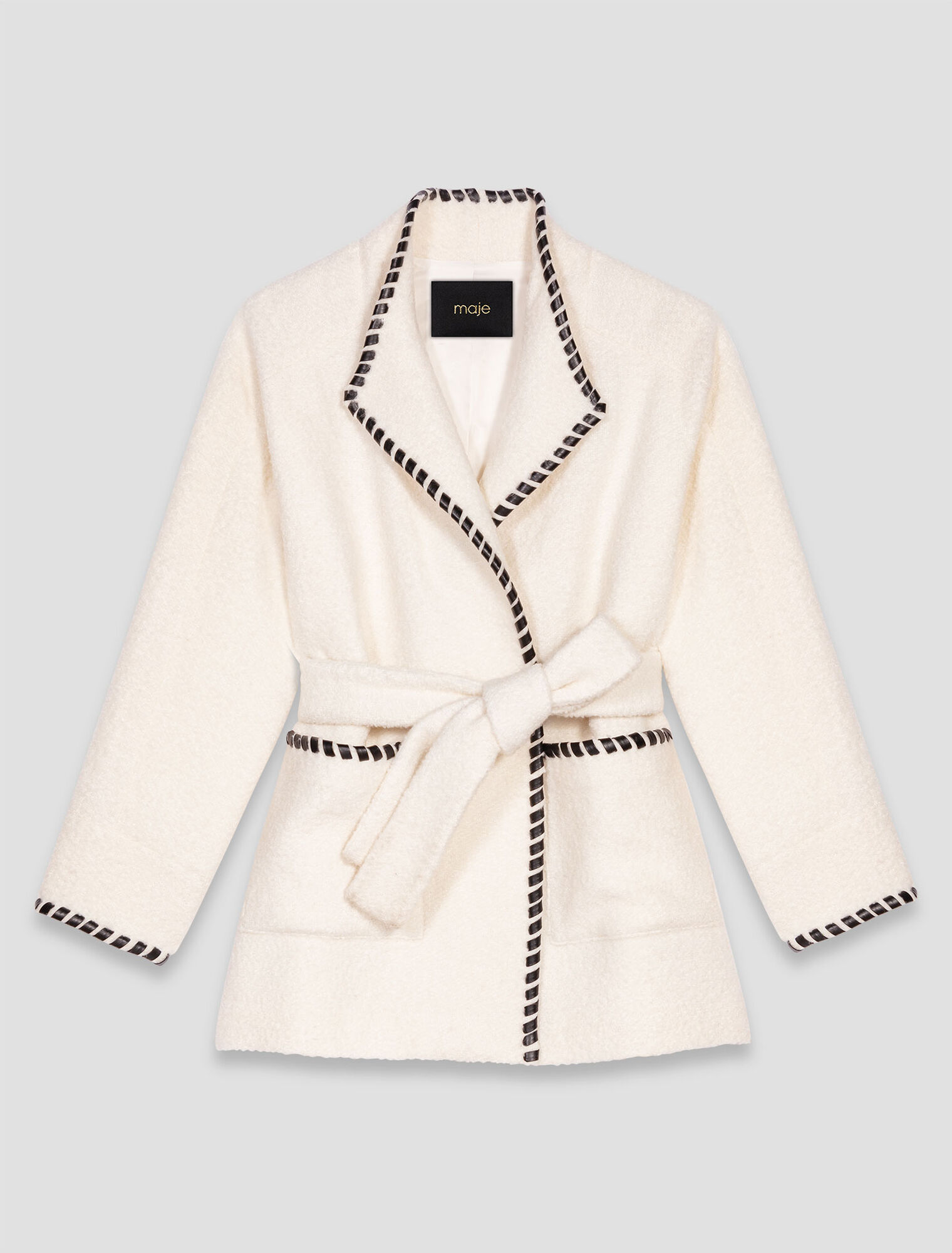 Manteau doublé avec ruban contrasté