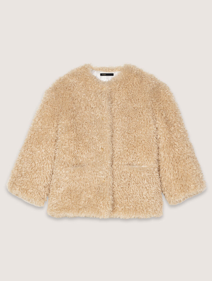 Manteau court en fausse fourrure