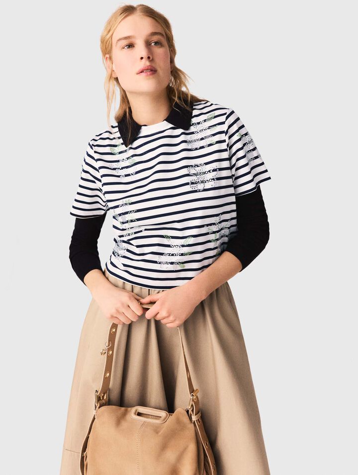 Tee shirt ray&eacute; &agrave; fleurs strass&eacute;es