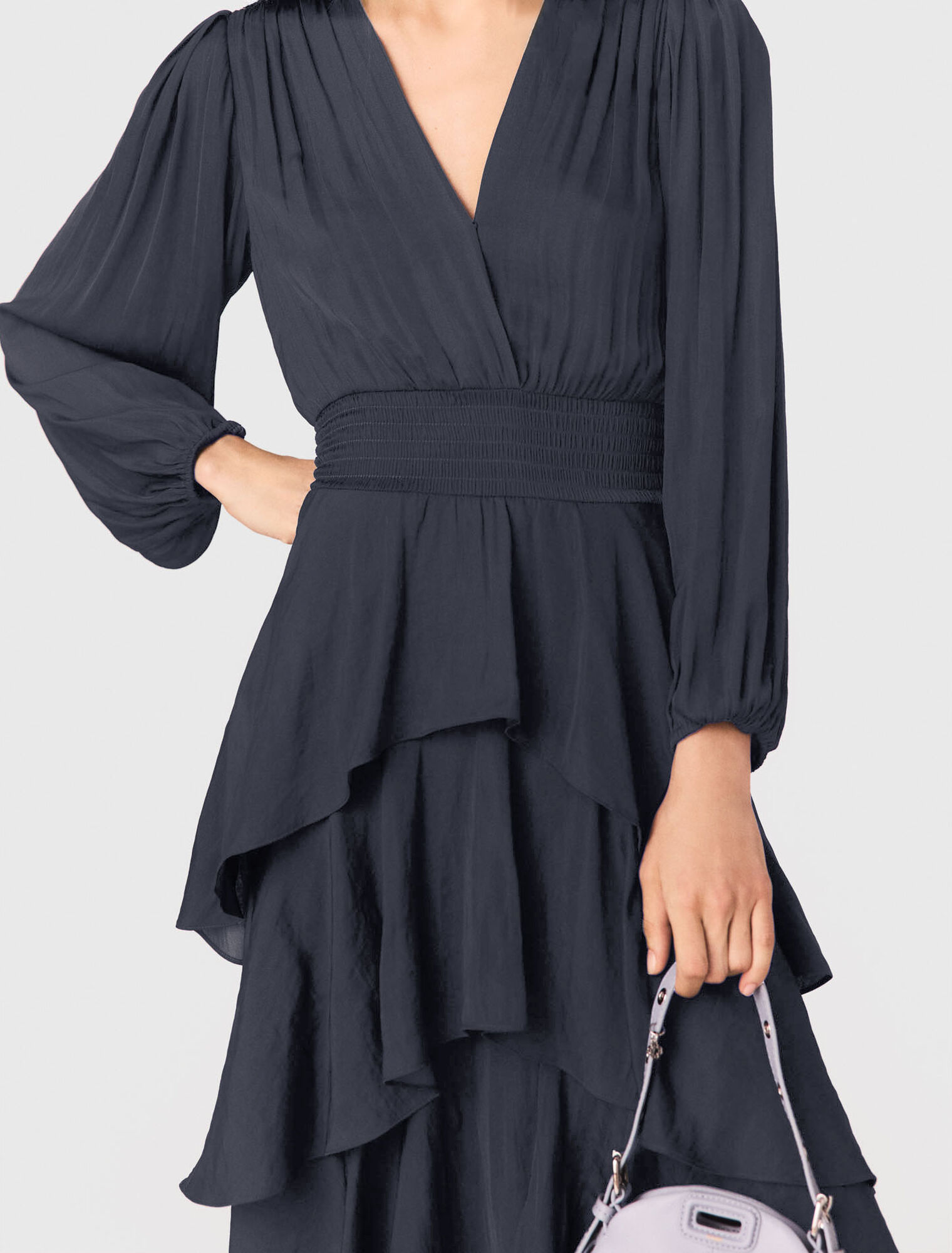 Robe longue &agrave; volants