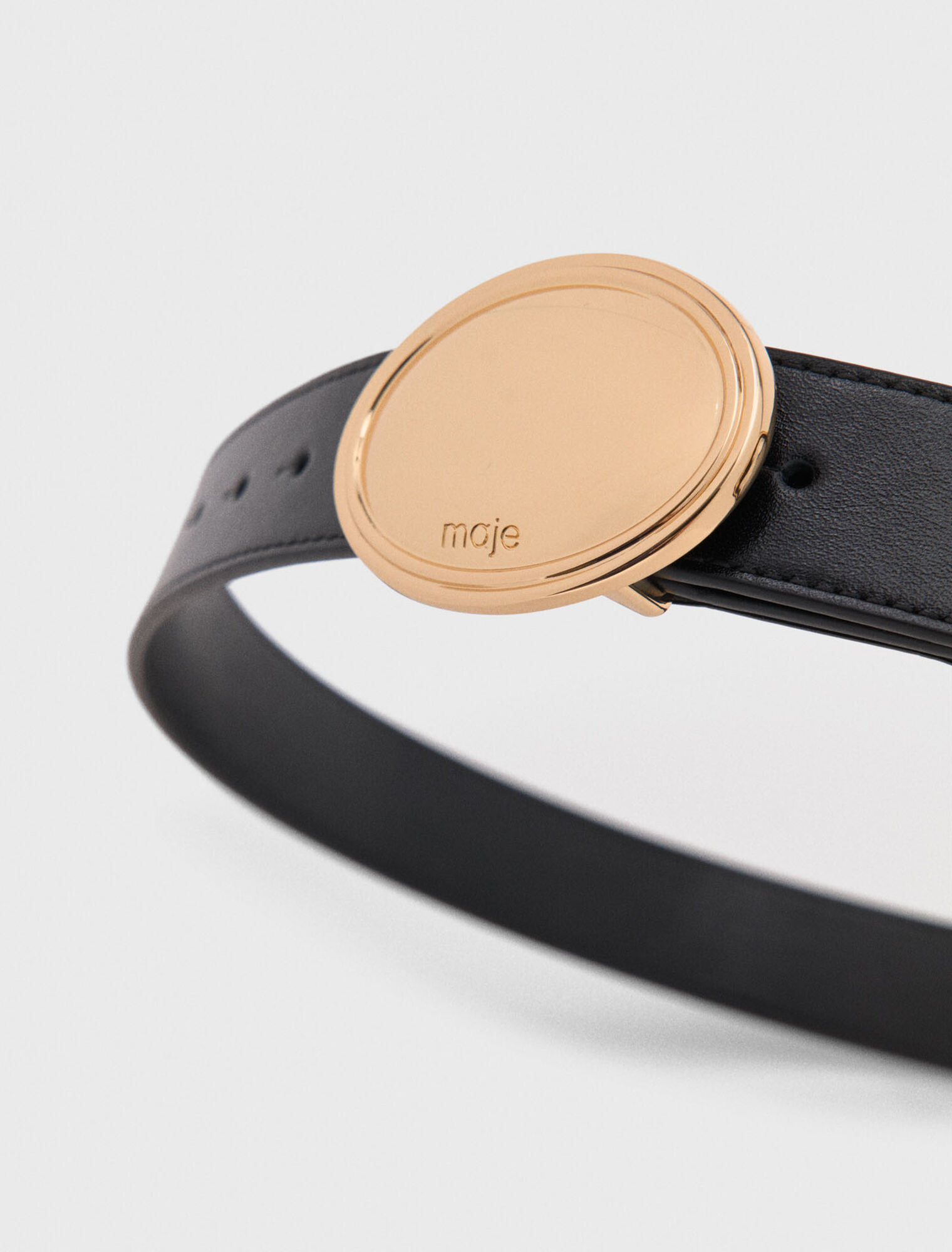 Ceinture en cuir avec boucle ovale