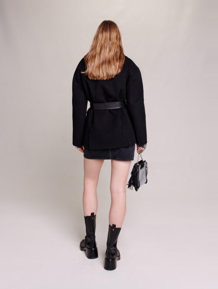 Manteau court noué