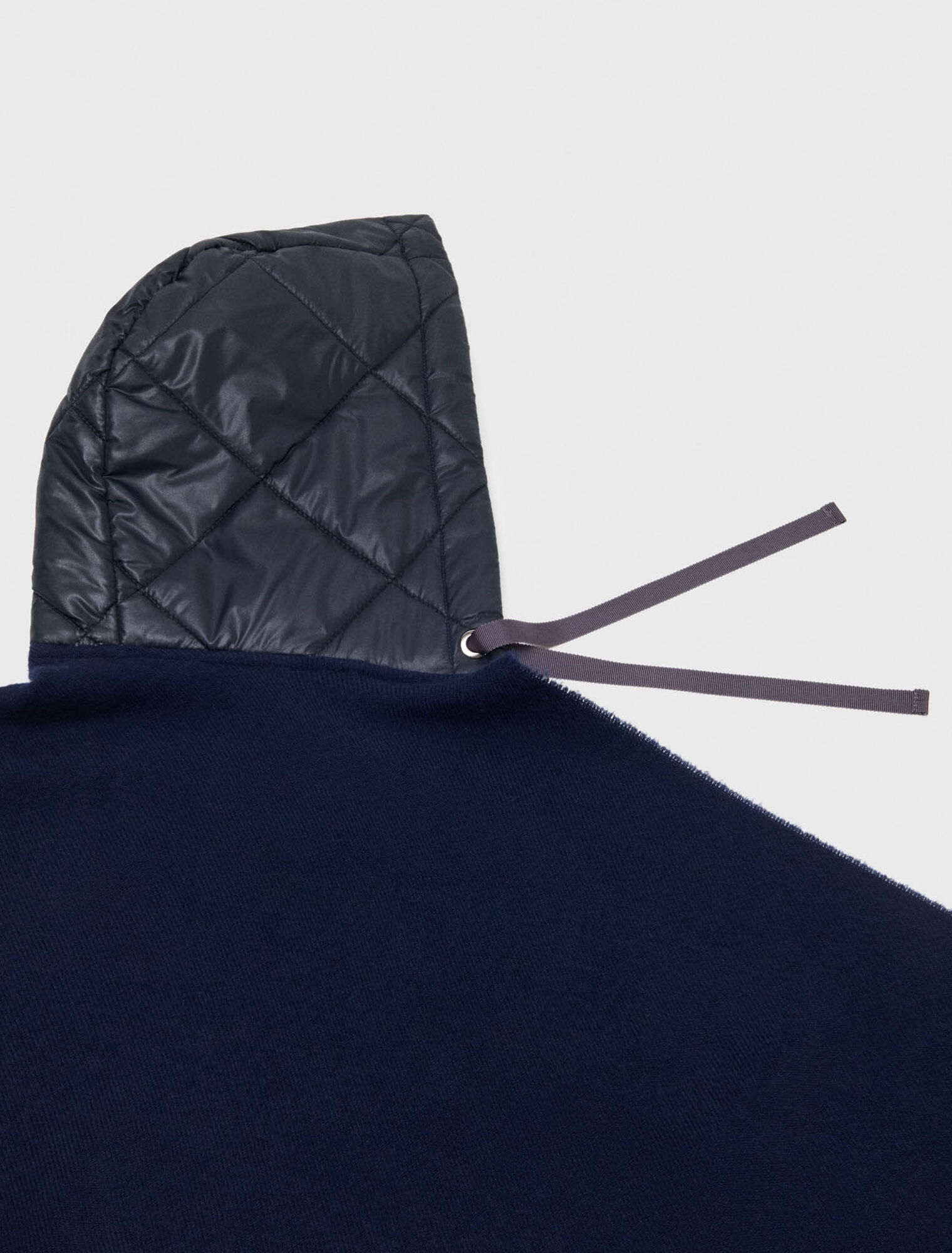 Poncho  à capuche