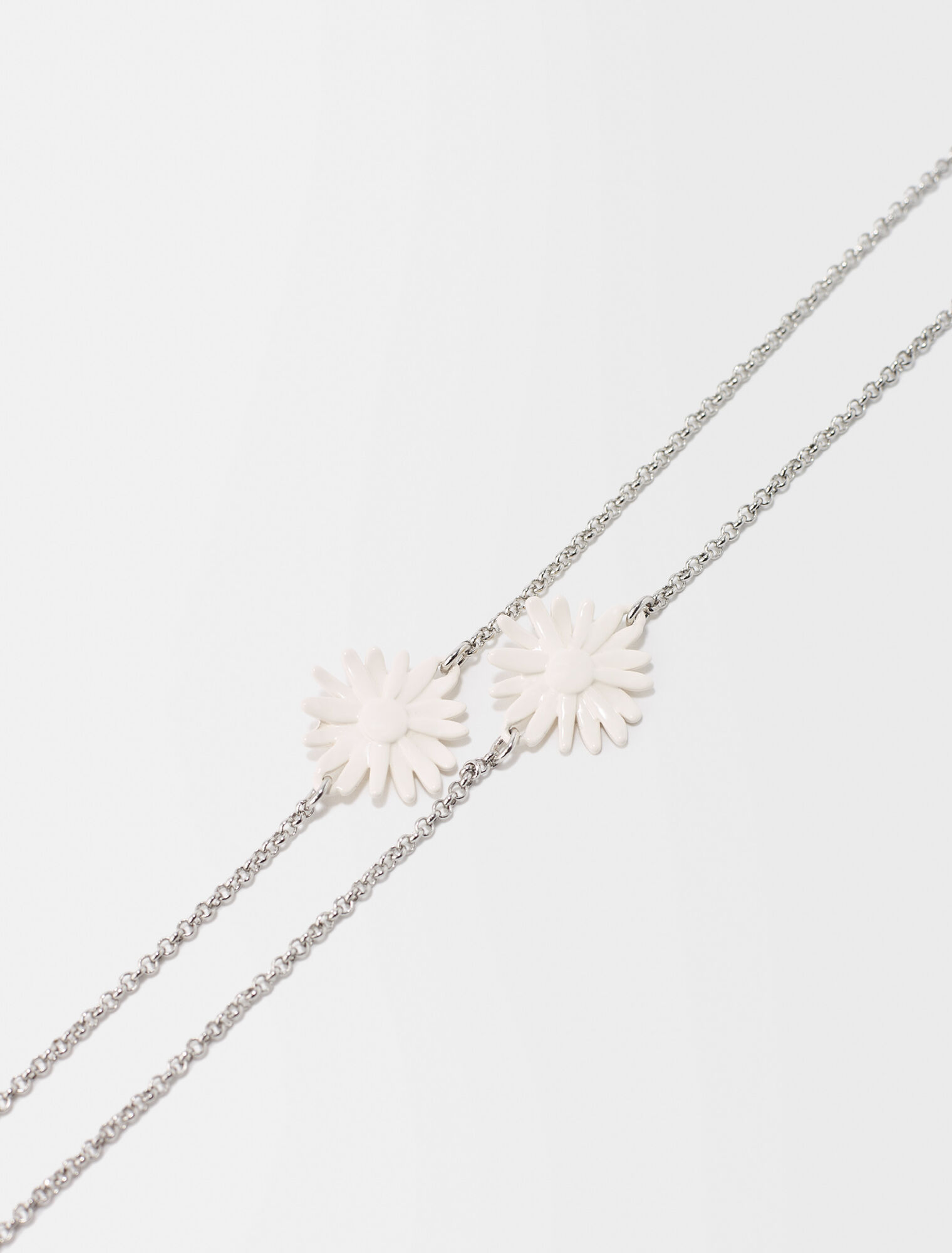 Daisy necklace