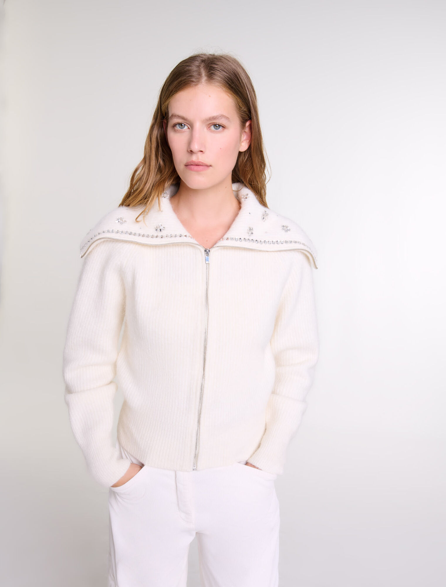 Cardigan col bijoux
