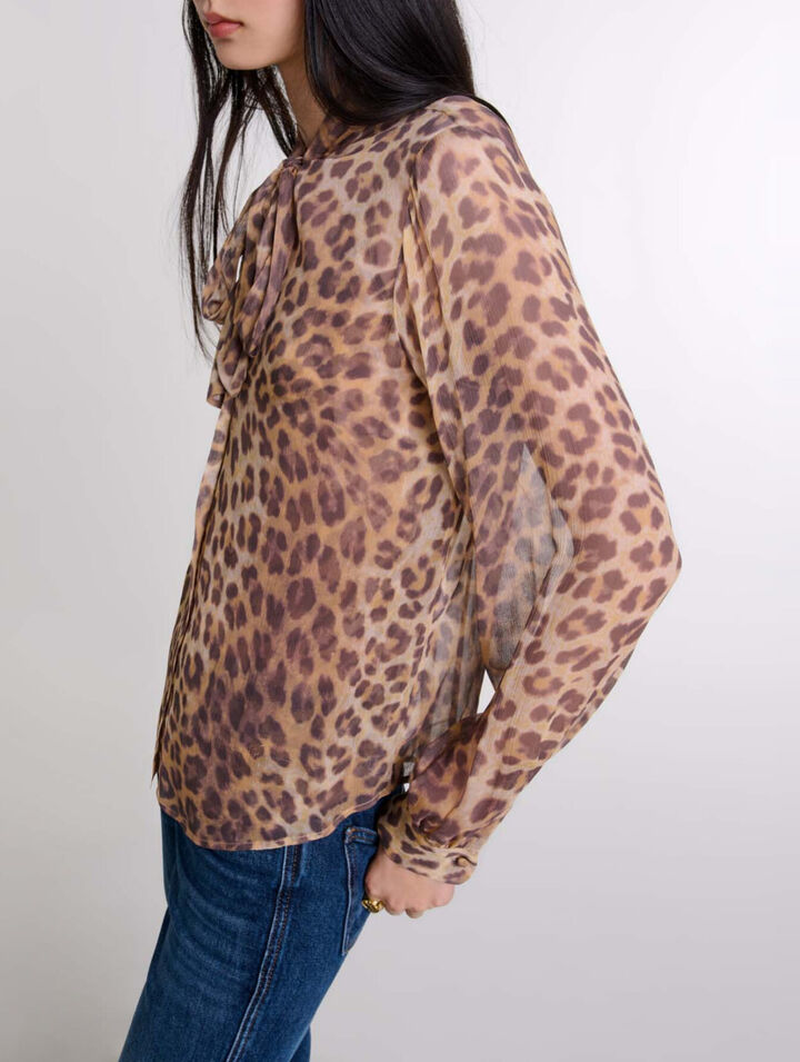 Patterned pussy bow shirt