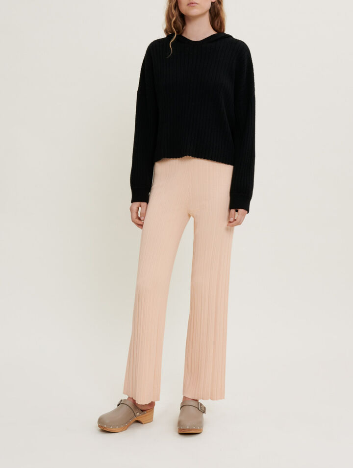 Knitted trousers