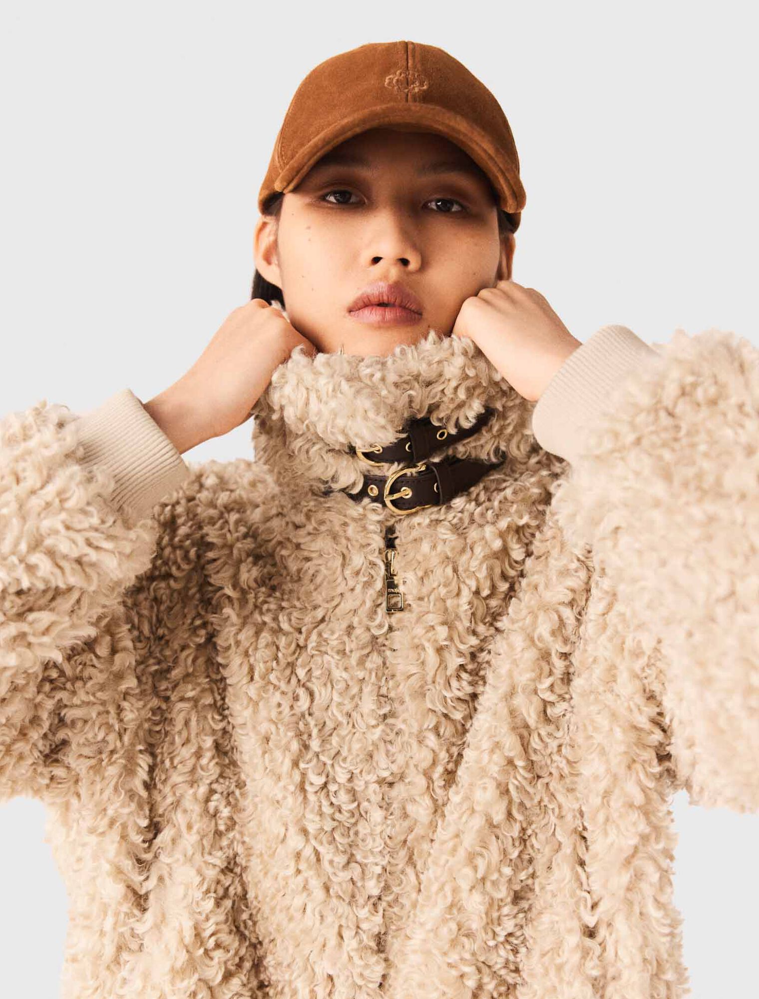 Suede cap