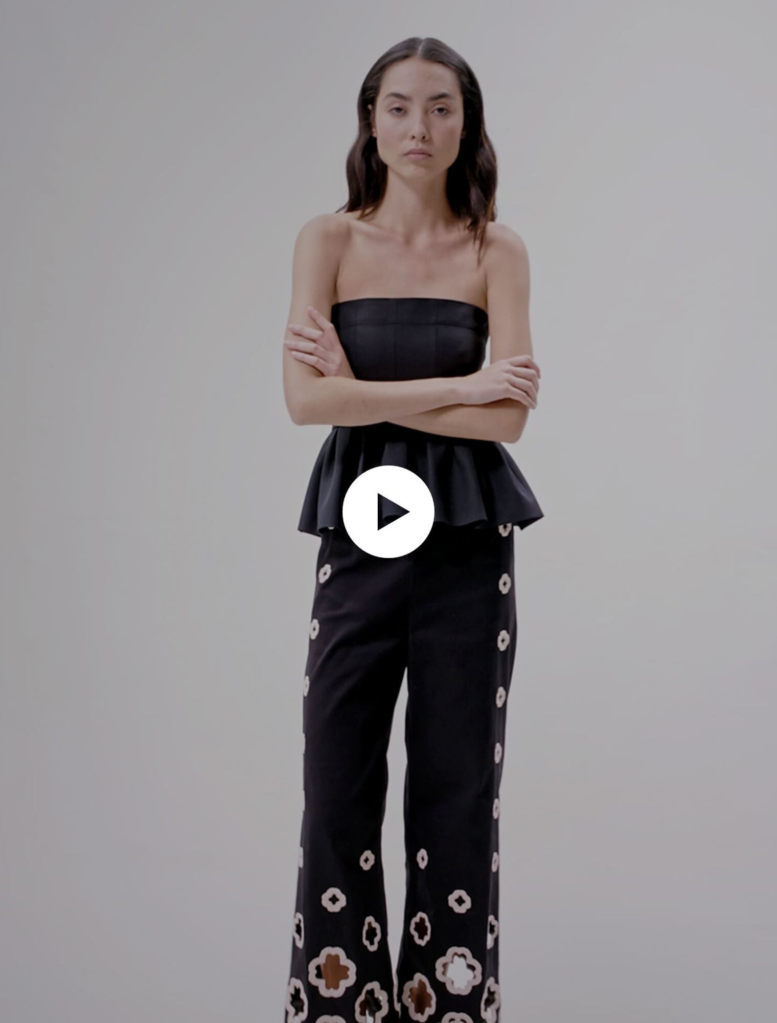 Pantalon large à crochet