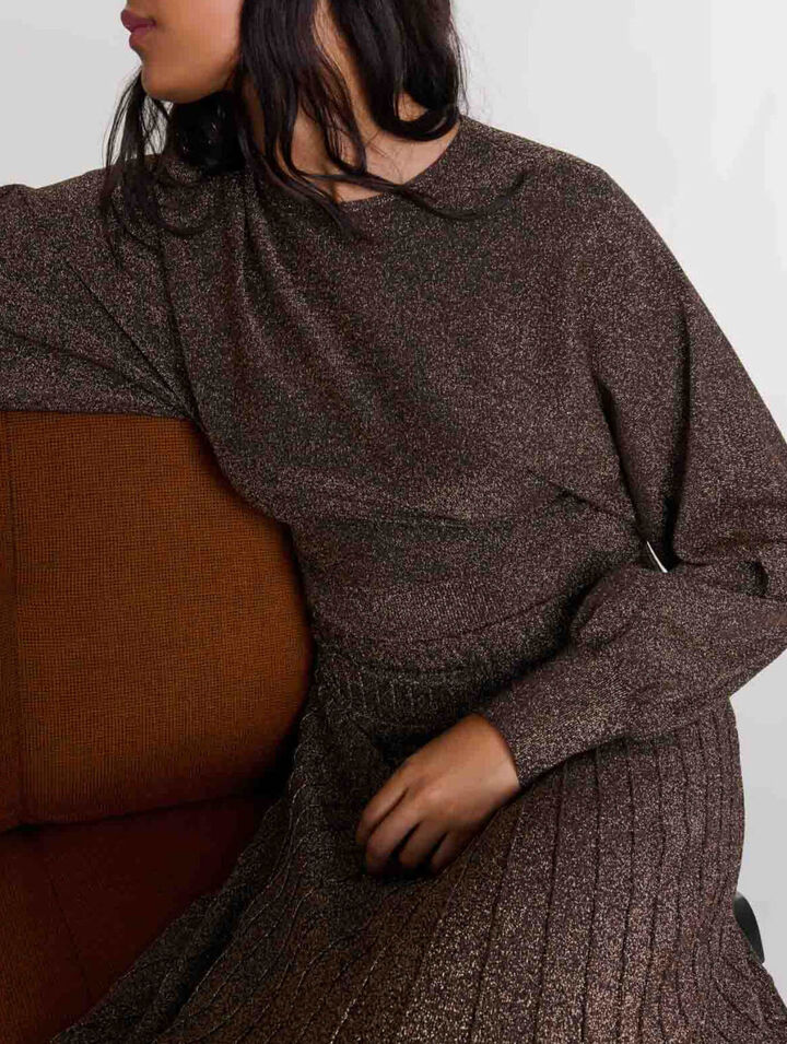 Shiny knit maxi dress