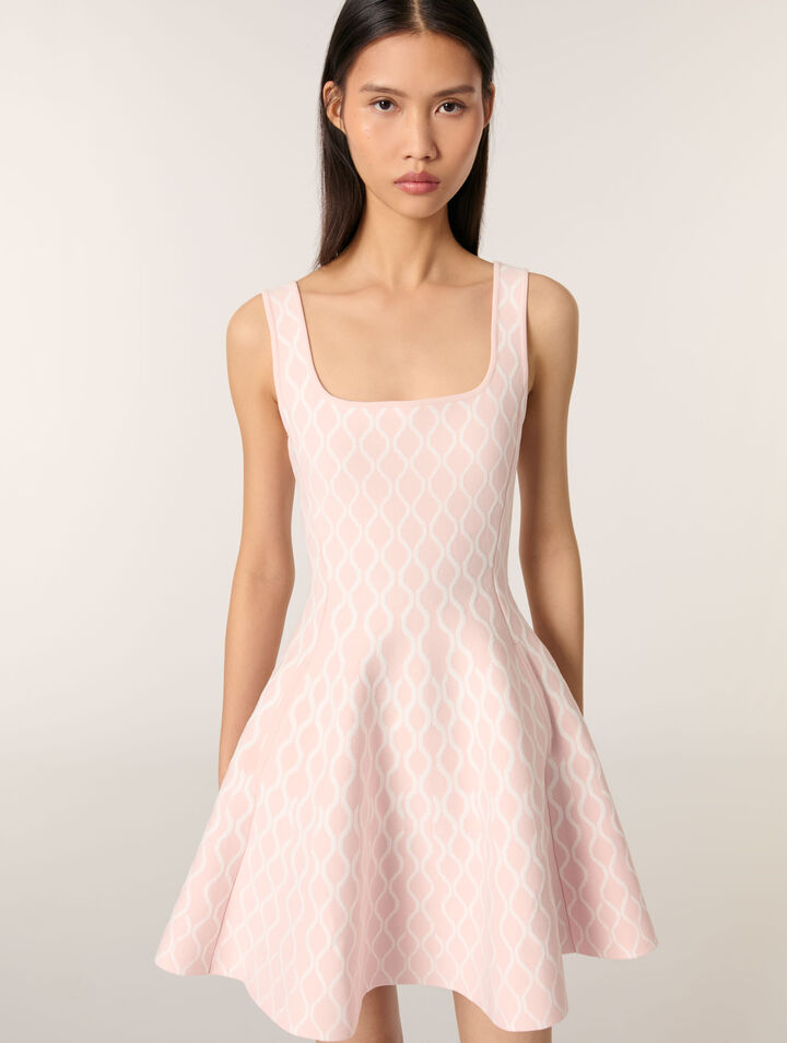 Robe courte en maille jacquard
