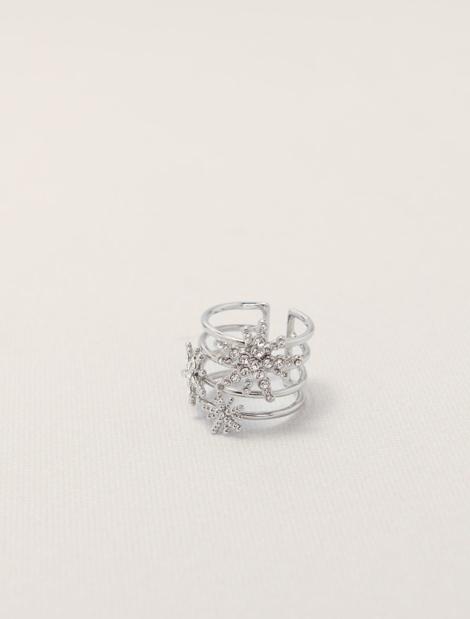 Bague anneaux à étoiles strassées
