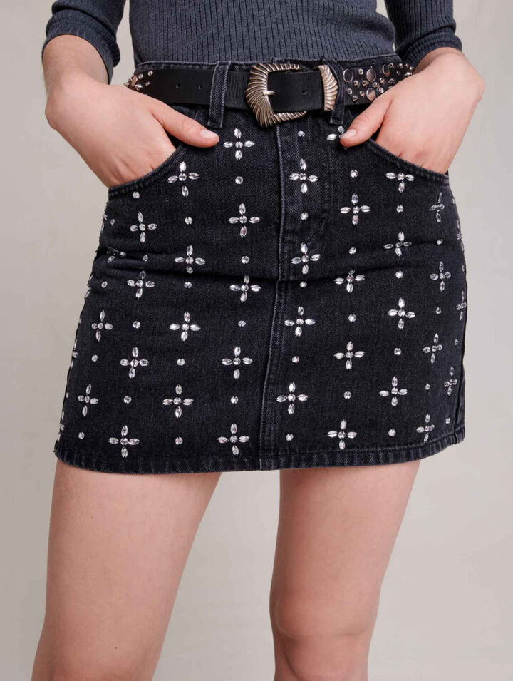 Short denim skirt with rhinestones