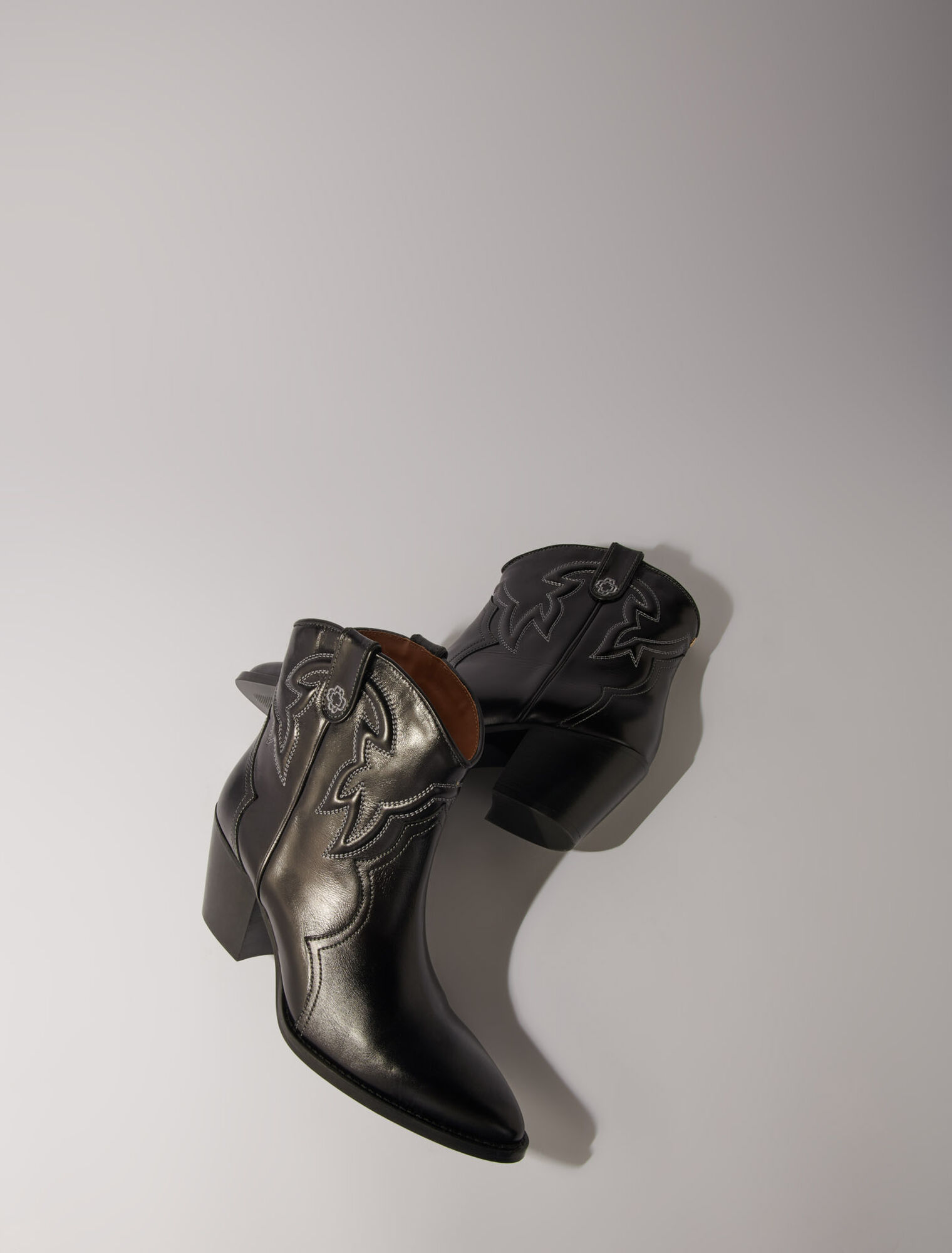 Bottines santiags en cuir