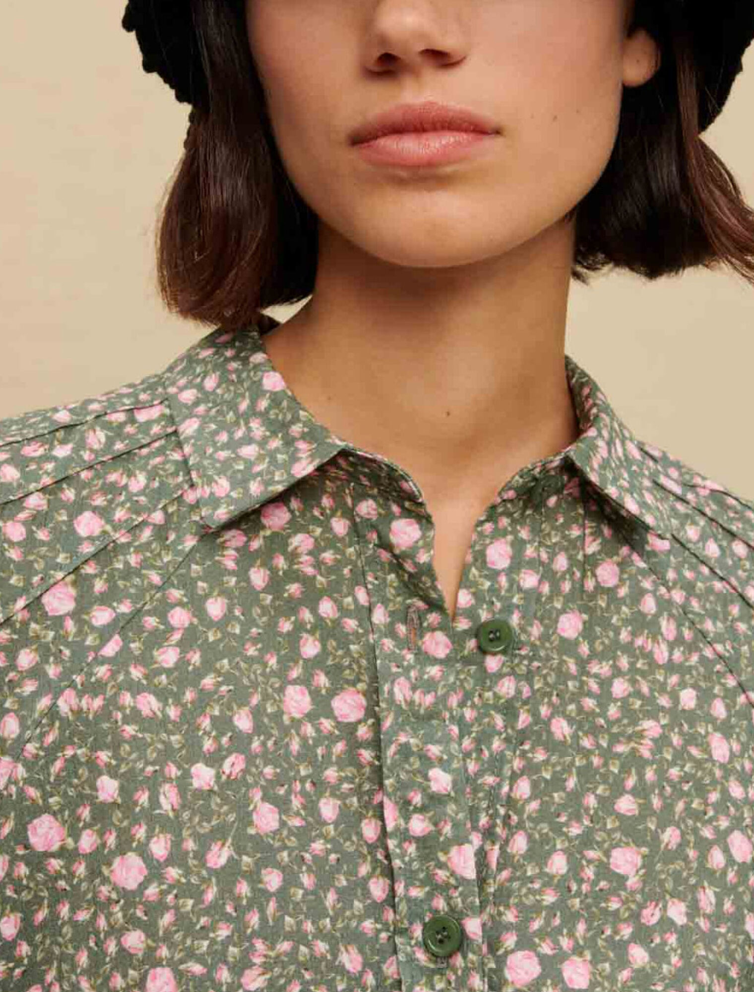 Rosebud print shirt