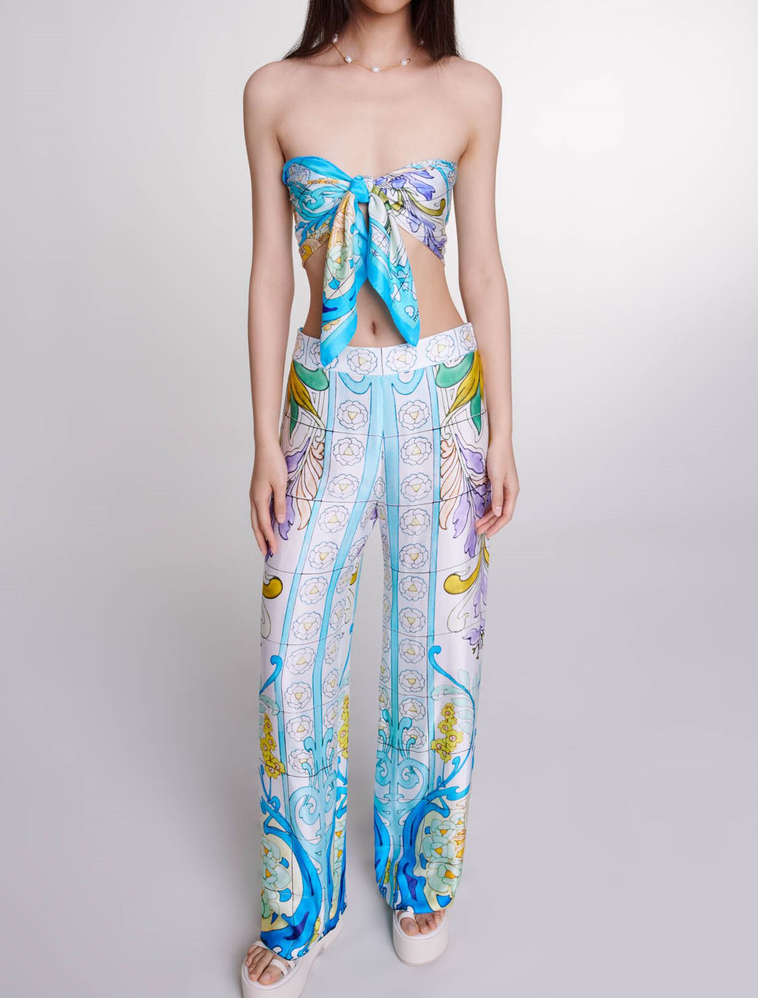Mosaic pattern silk scarf