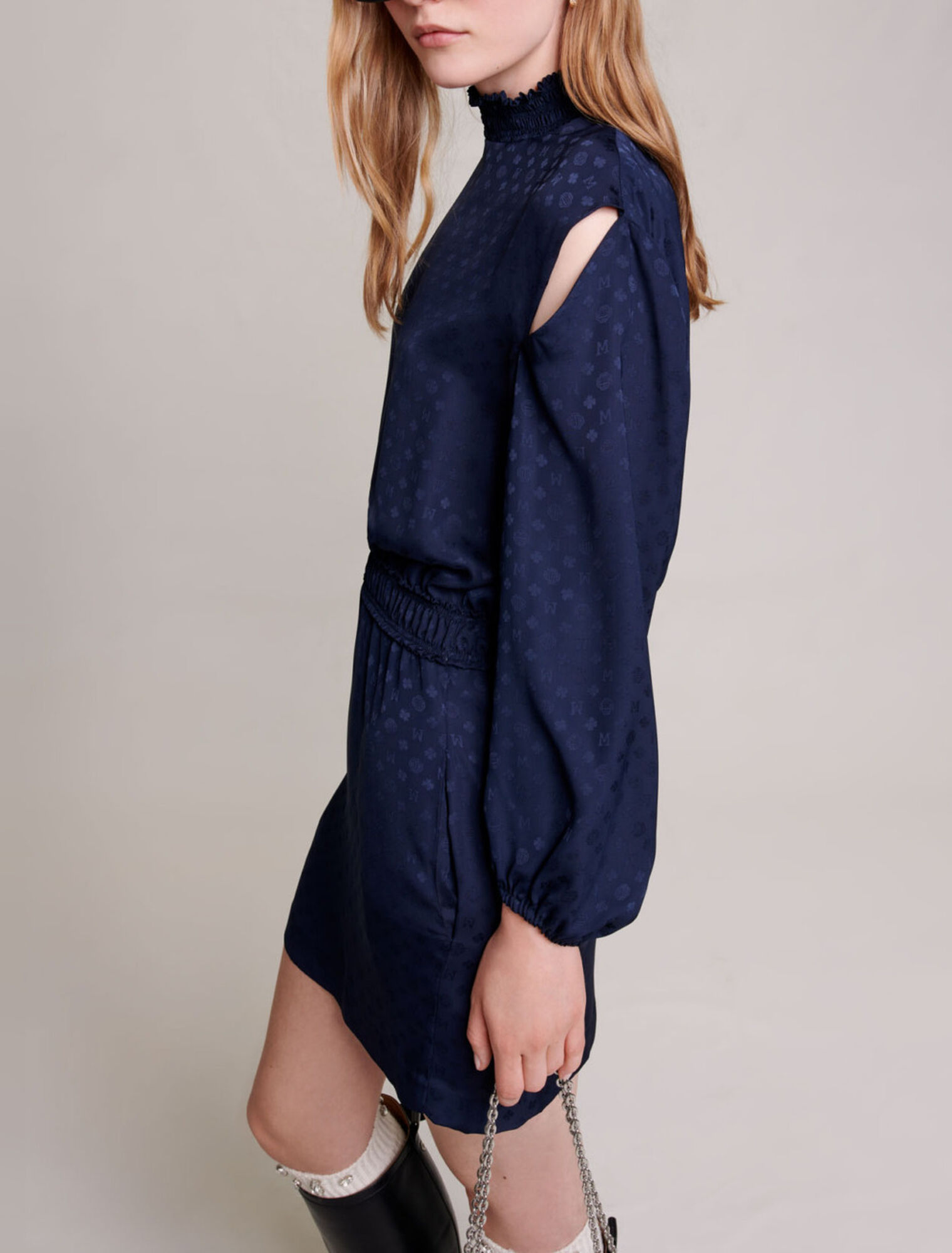 Robe courte en jacquard