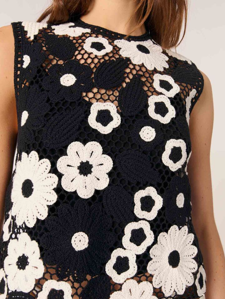 Top en crochet floral