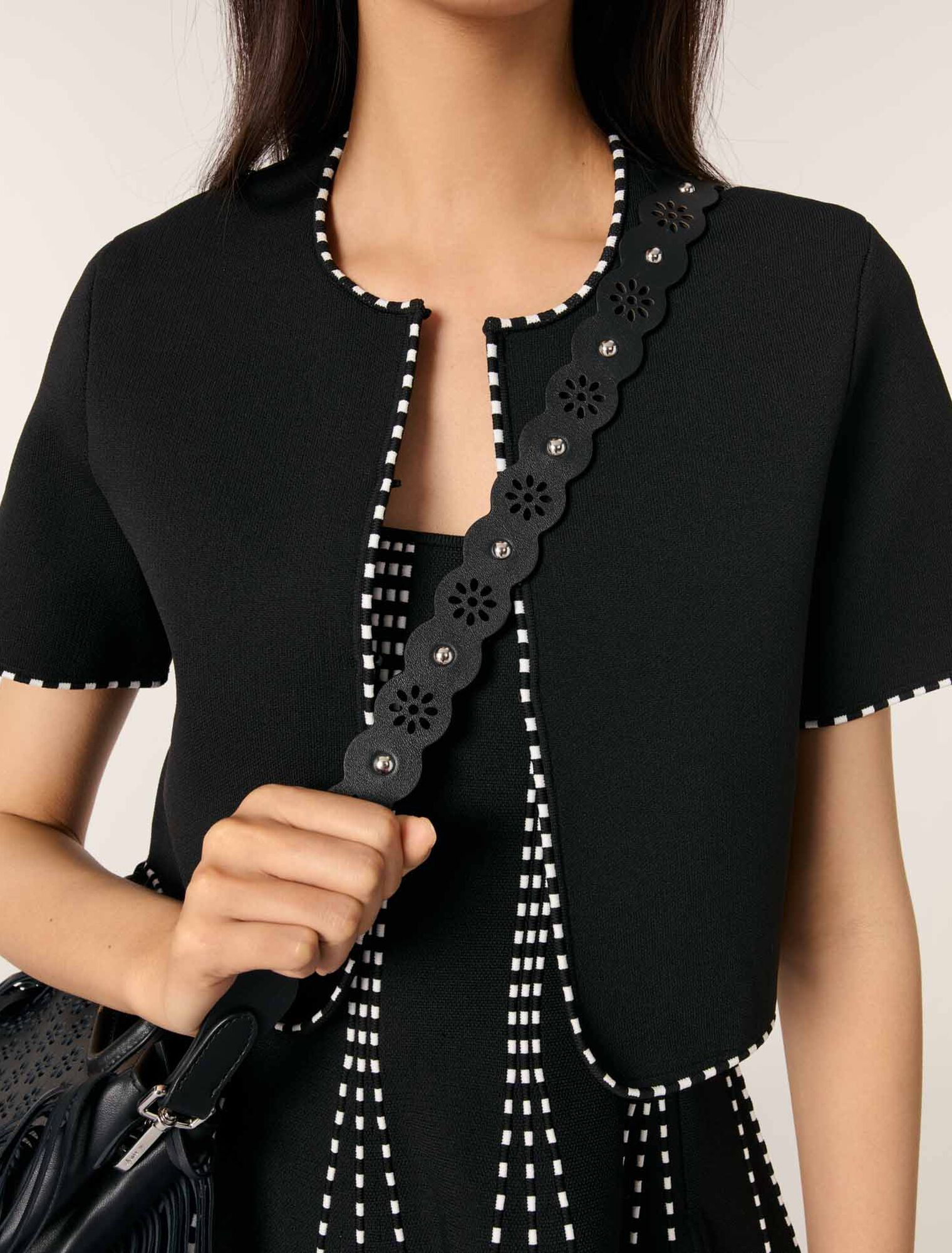 Strap façon fleur perforé